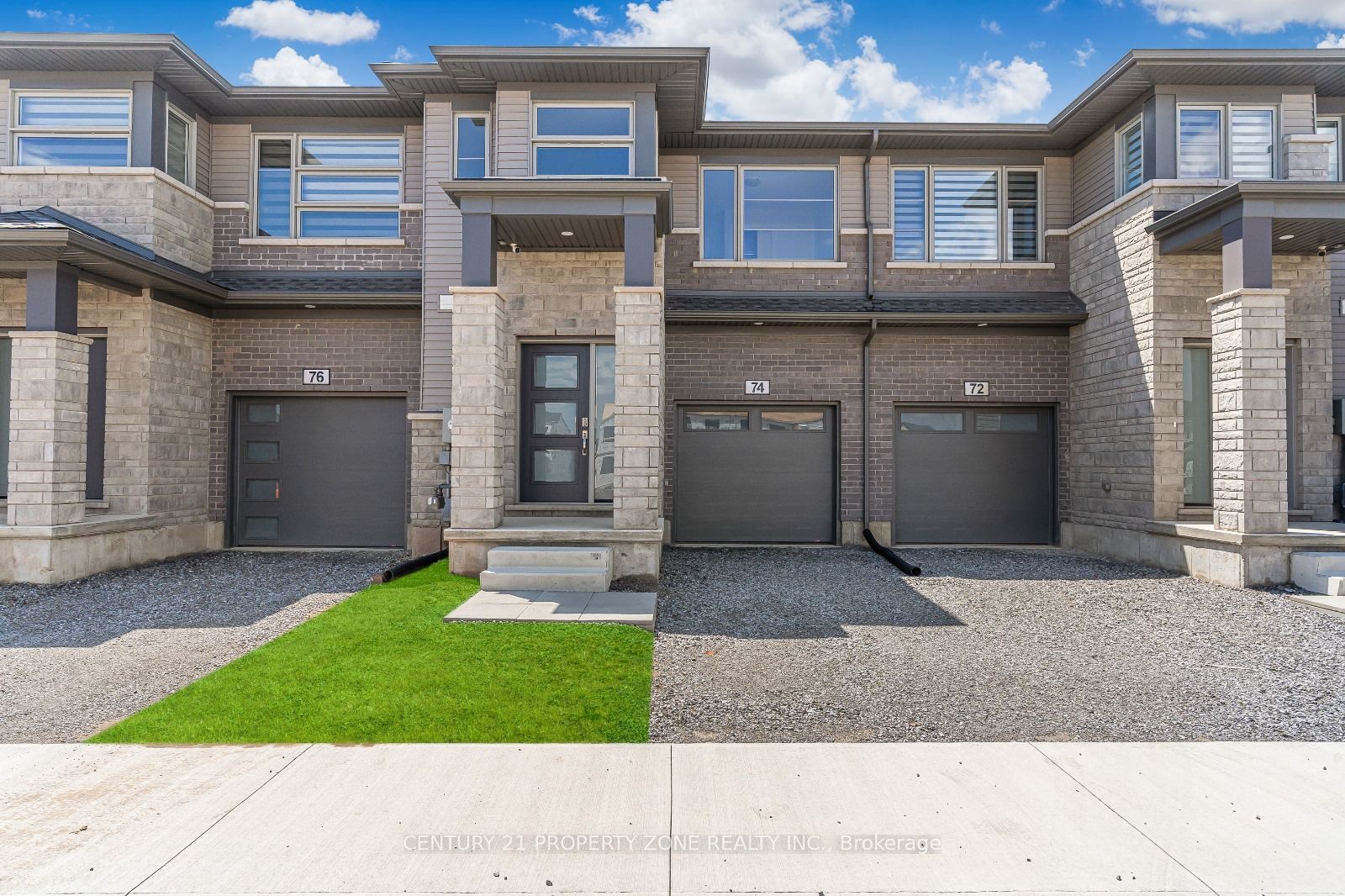 74 William Street, Pelham, ON L0S 1E1