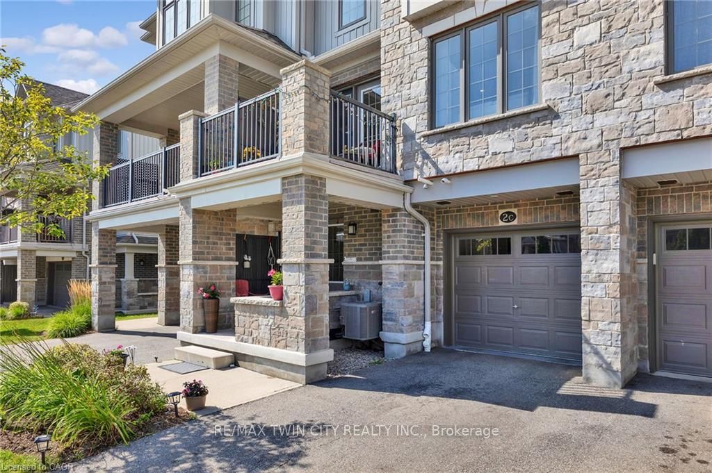 115 South Creek Drive 2C, Kitchener, ON N2P 0H2 photo 2
