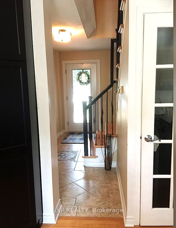 438 PICKFORD Drive, Kanata, ON K2L 3R4 photo 3