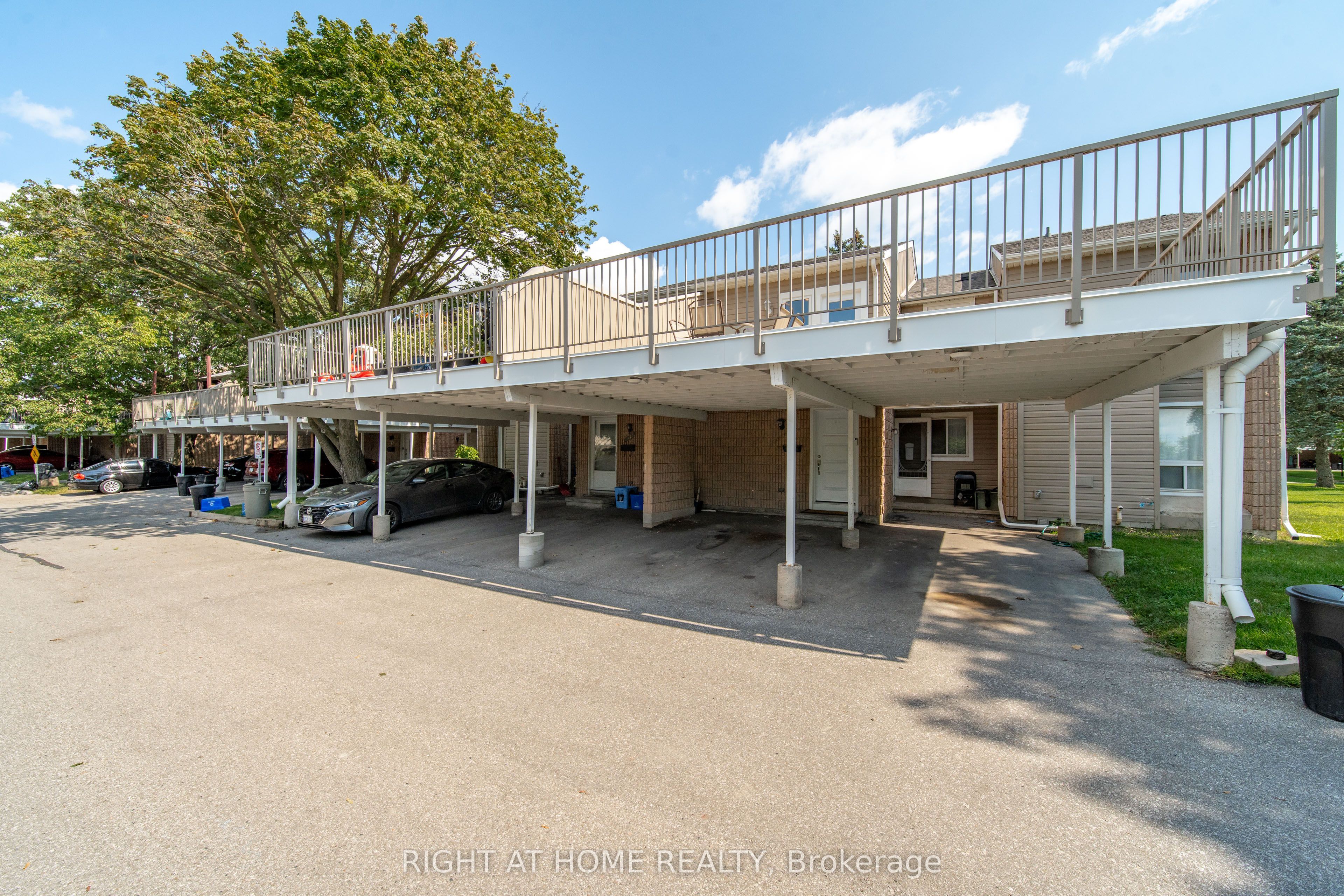 65 Glamis Road 19, Cambridge, ON N1R 6W4 photo 2
