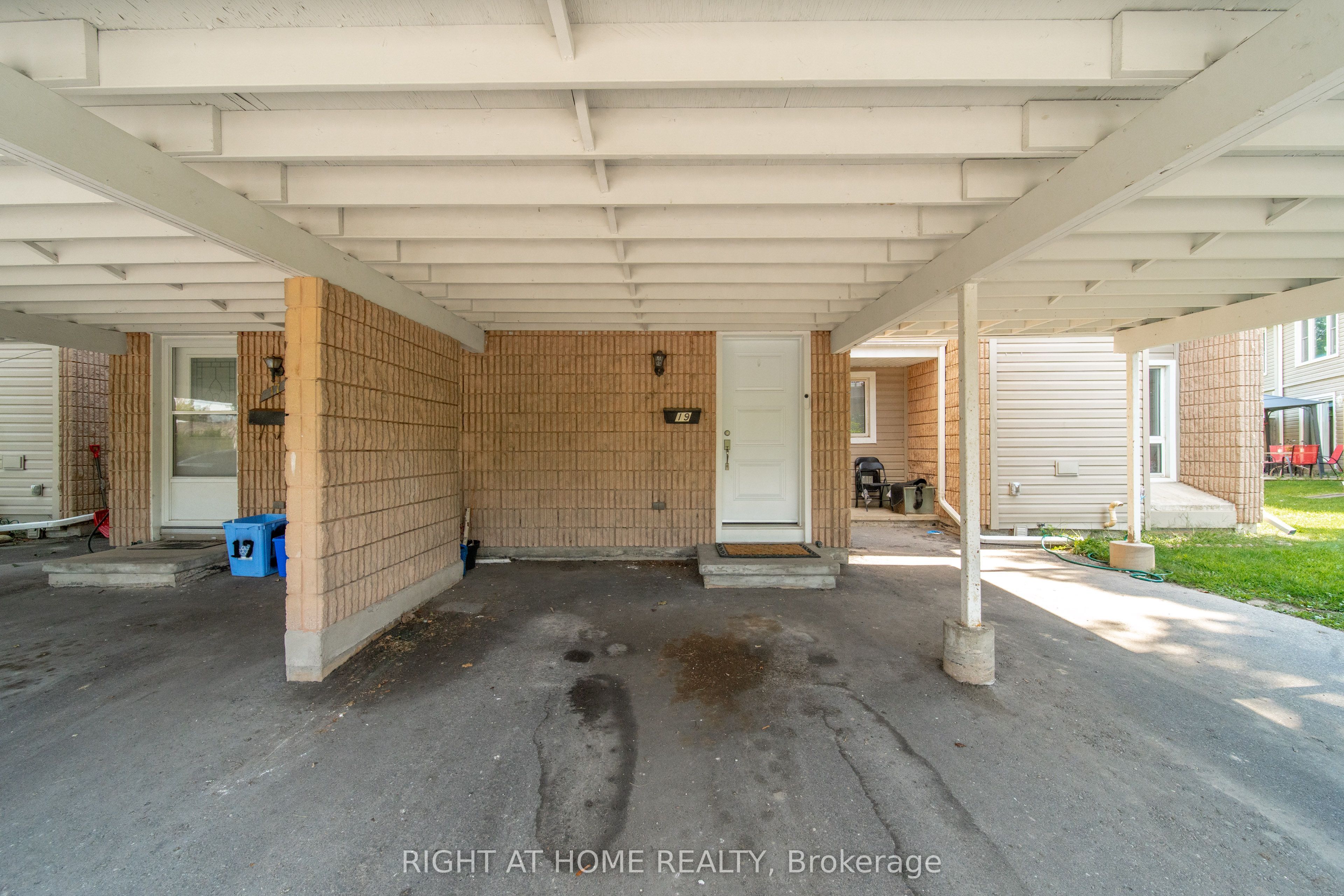65 Glamis Road 19, Cambridge, ON N1R 6W4 photo 4