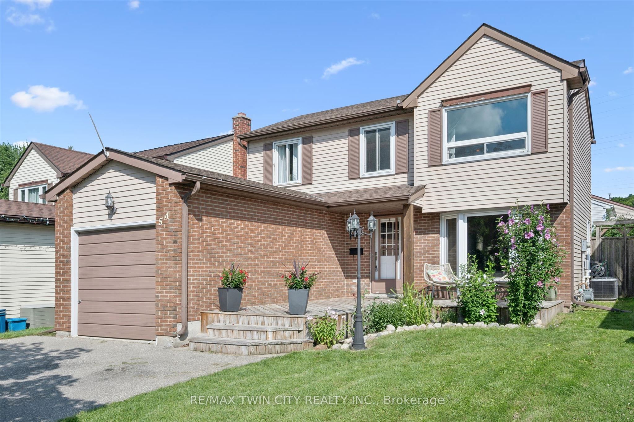 54 Royal Orchard Place, Kitchener, ON N2N 1Z6 photo 3