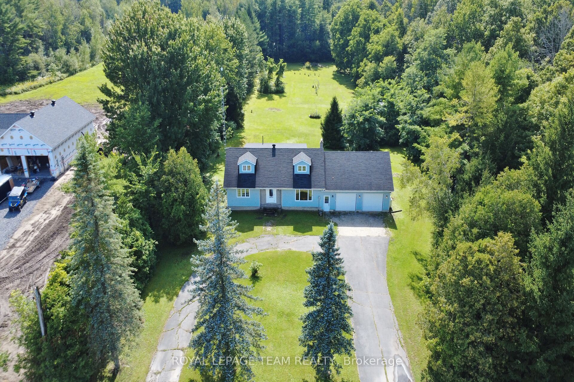 3246 Tolmies Corners Road, North Stormont, ON K0C 1C0