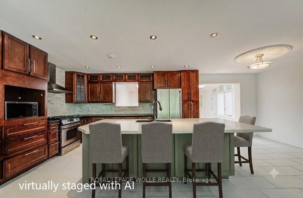 109 White Oak Place, Waterloo, ON N2V 1B2 photo 4