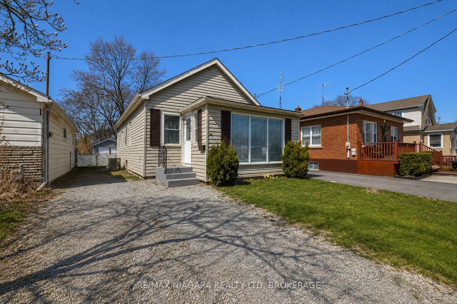44 Churchill Street, St. Catharines, ON L2S 2P5 photo 3