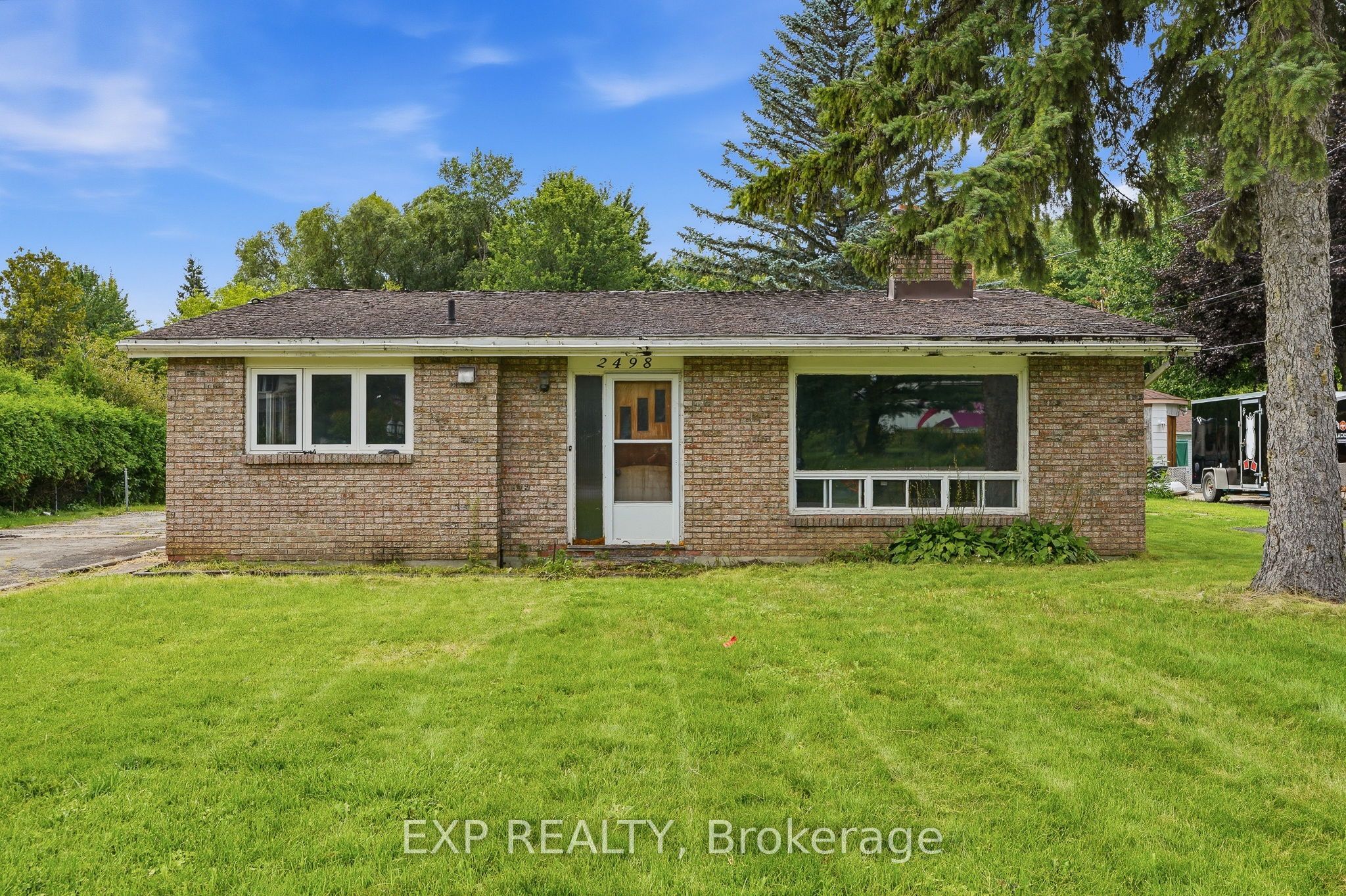 2498 Mer Bleue Road, Orleans - Convent Glen and Area, ON K4B 1H9 photo 2