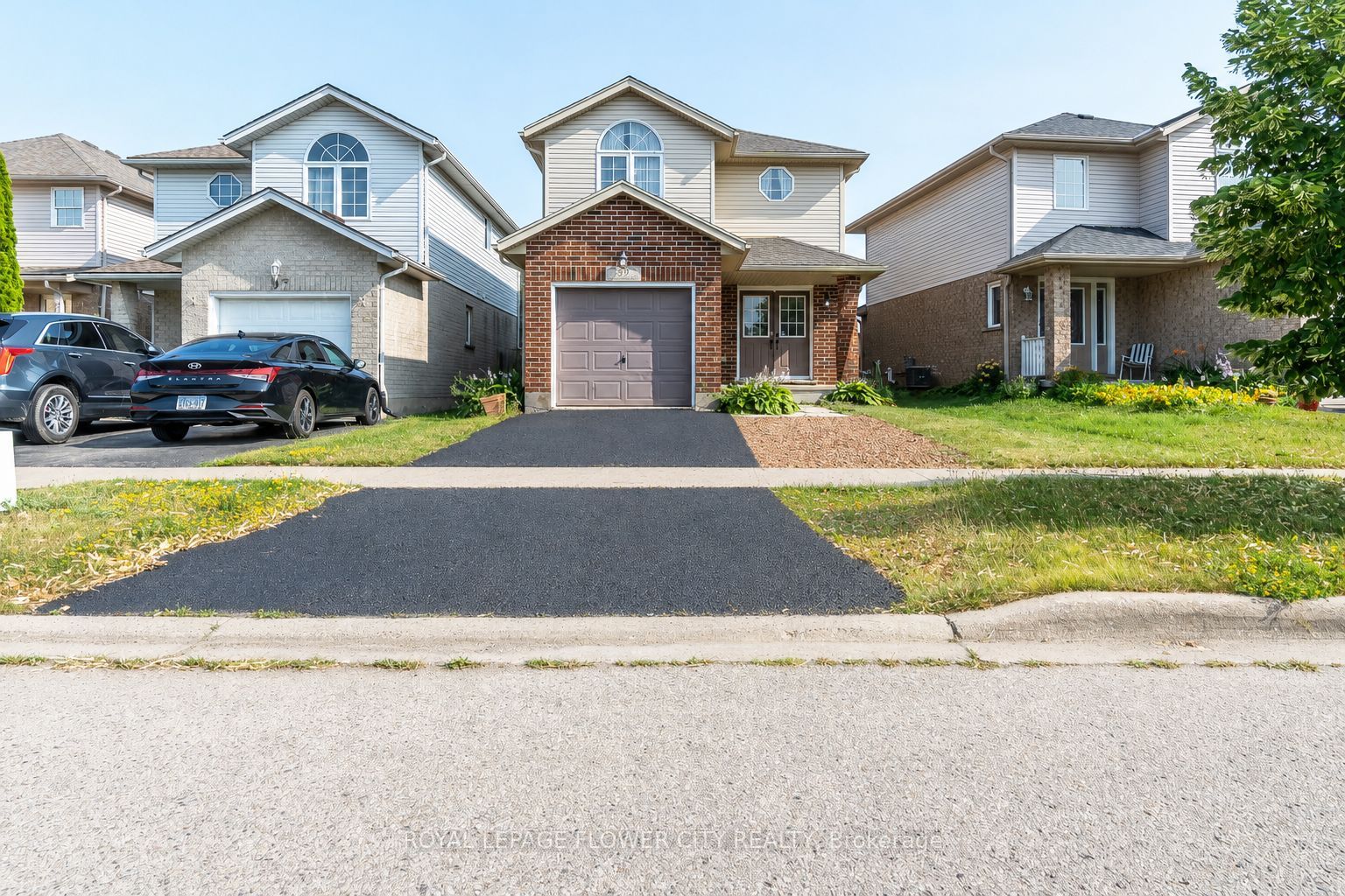99 Windflower Drive, Kitchener, ON N2E 4B3