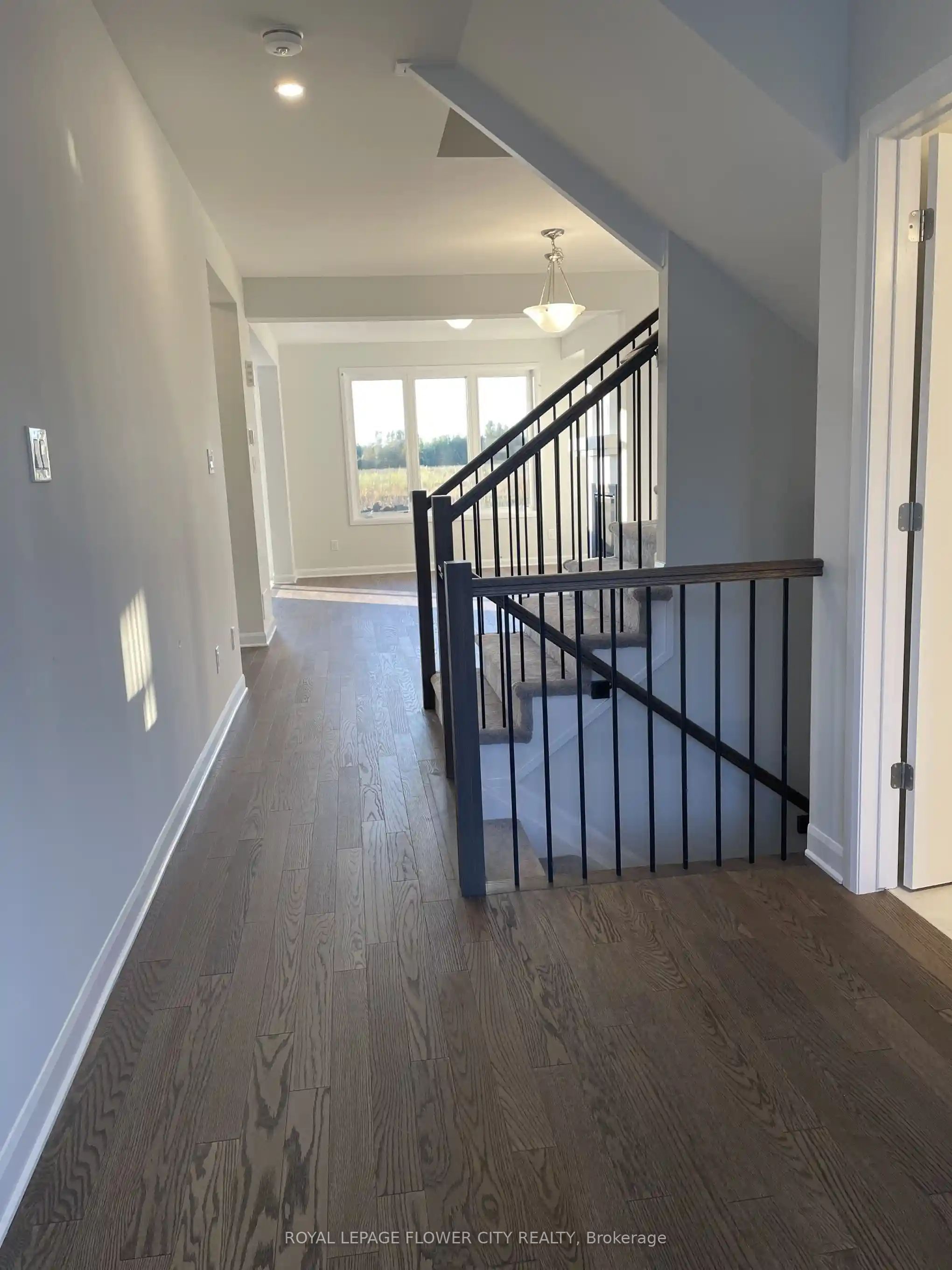 229 Elsie Macgill Walk, Kanata, ON K2W 0L5 photo 3