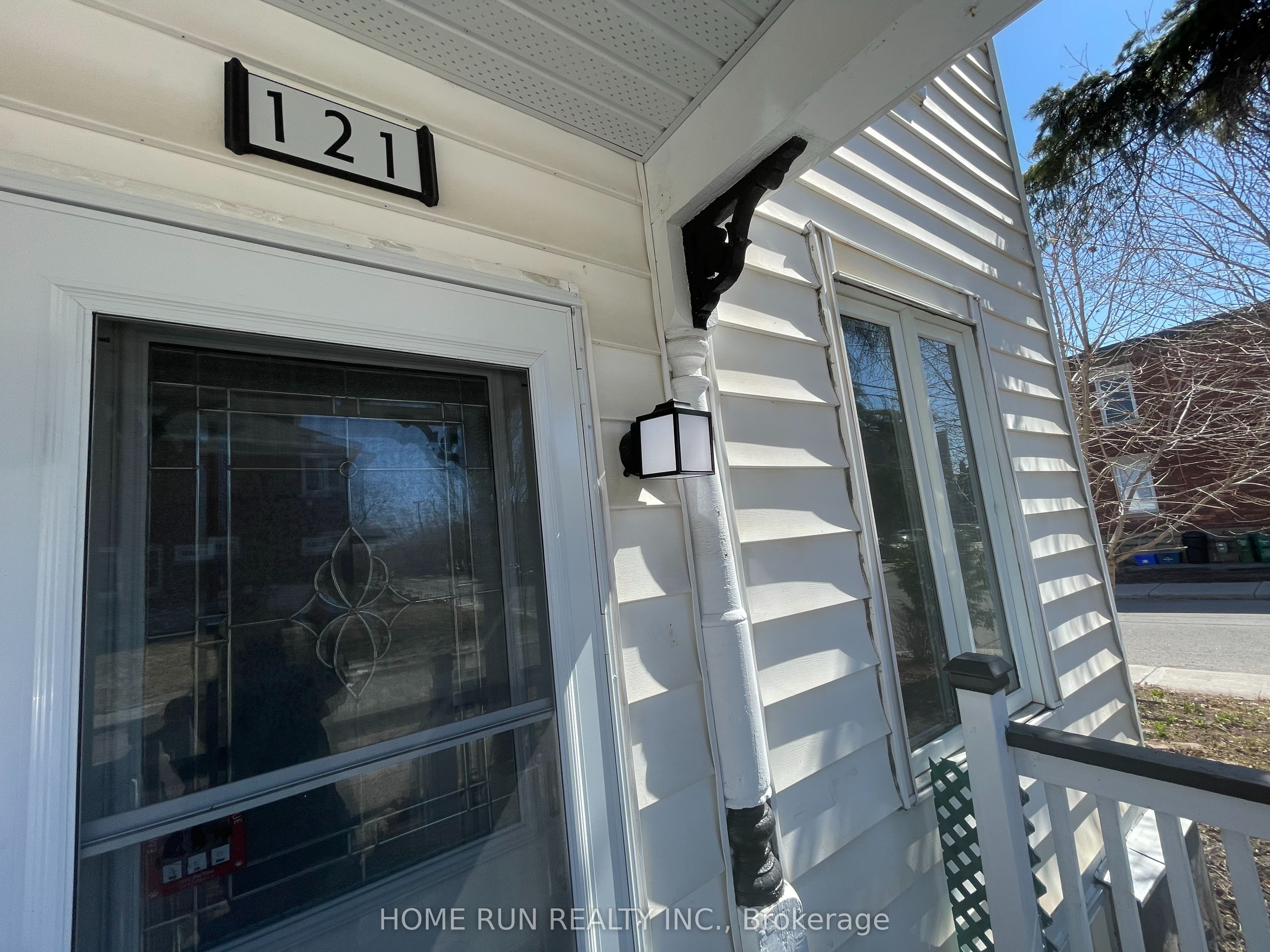 121 Concord Street E, Glebe - Ottawa East and Area, ON K1S 0Y9 photo 4