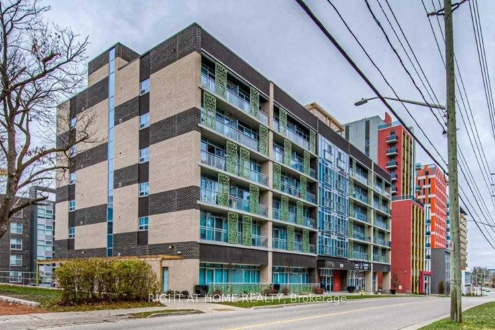250 Albert Street 708, Waterloo, ON N2L 0H5