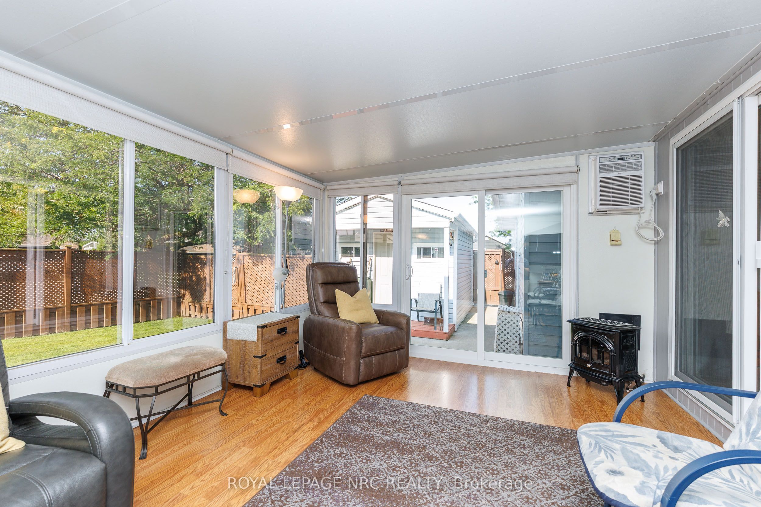 15 Foxhill Crescent, St. Catharines, ON L2S 3T9 photo 5