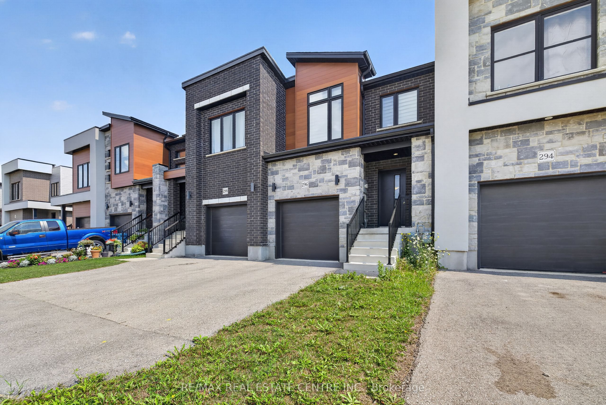 296 Bradshaw Drive, Stratford, ON N5A 0K2