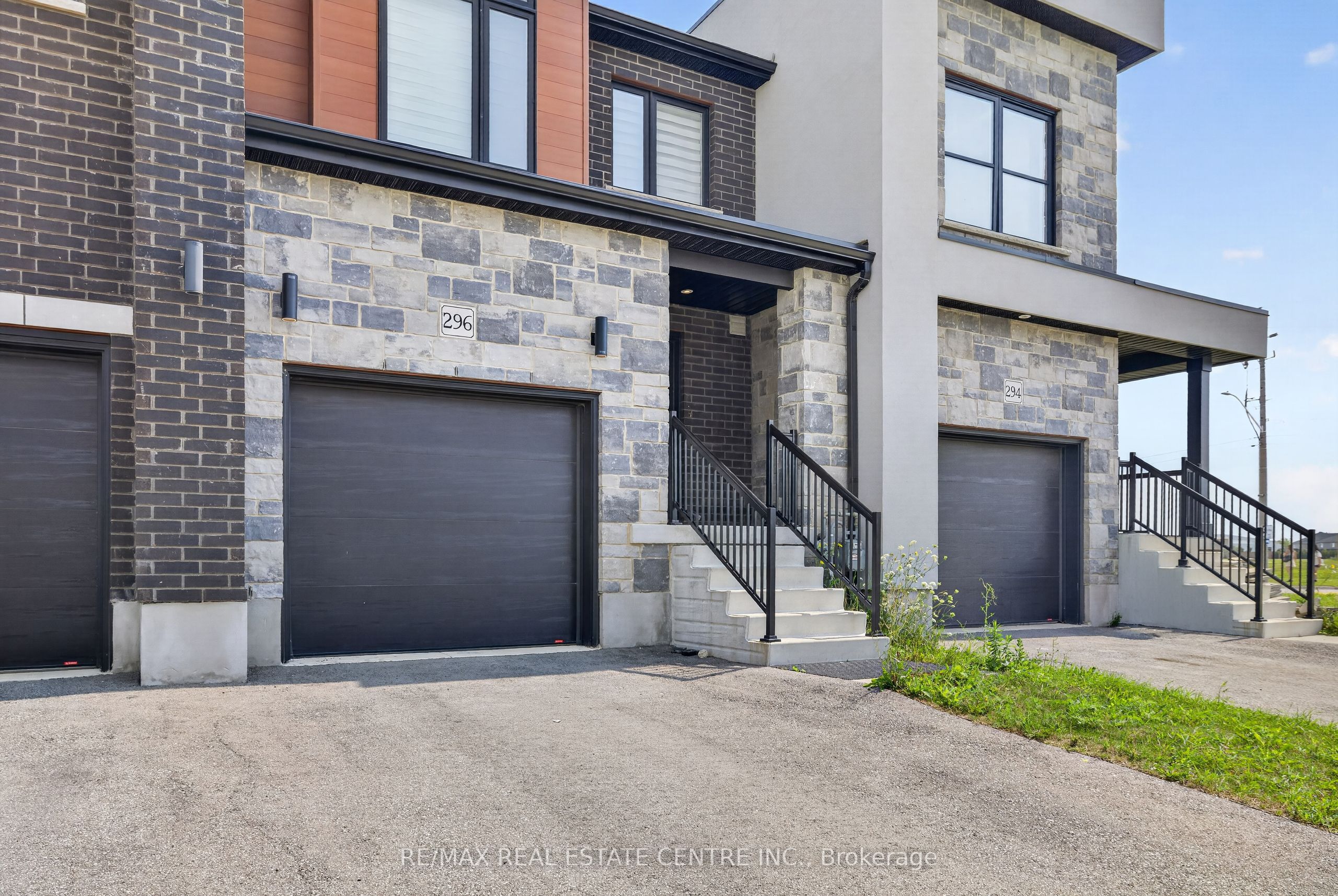 296 Bradshaw Drive, Stratford, ON N5A 0K2 photo 4