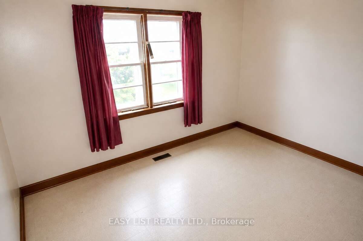 1860 Sturgeon Road, Kawartha Lakes, ON K0M 1L0 photo 5