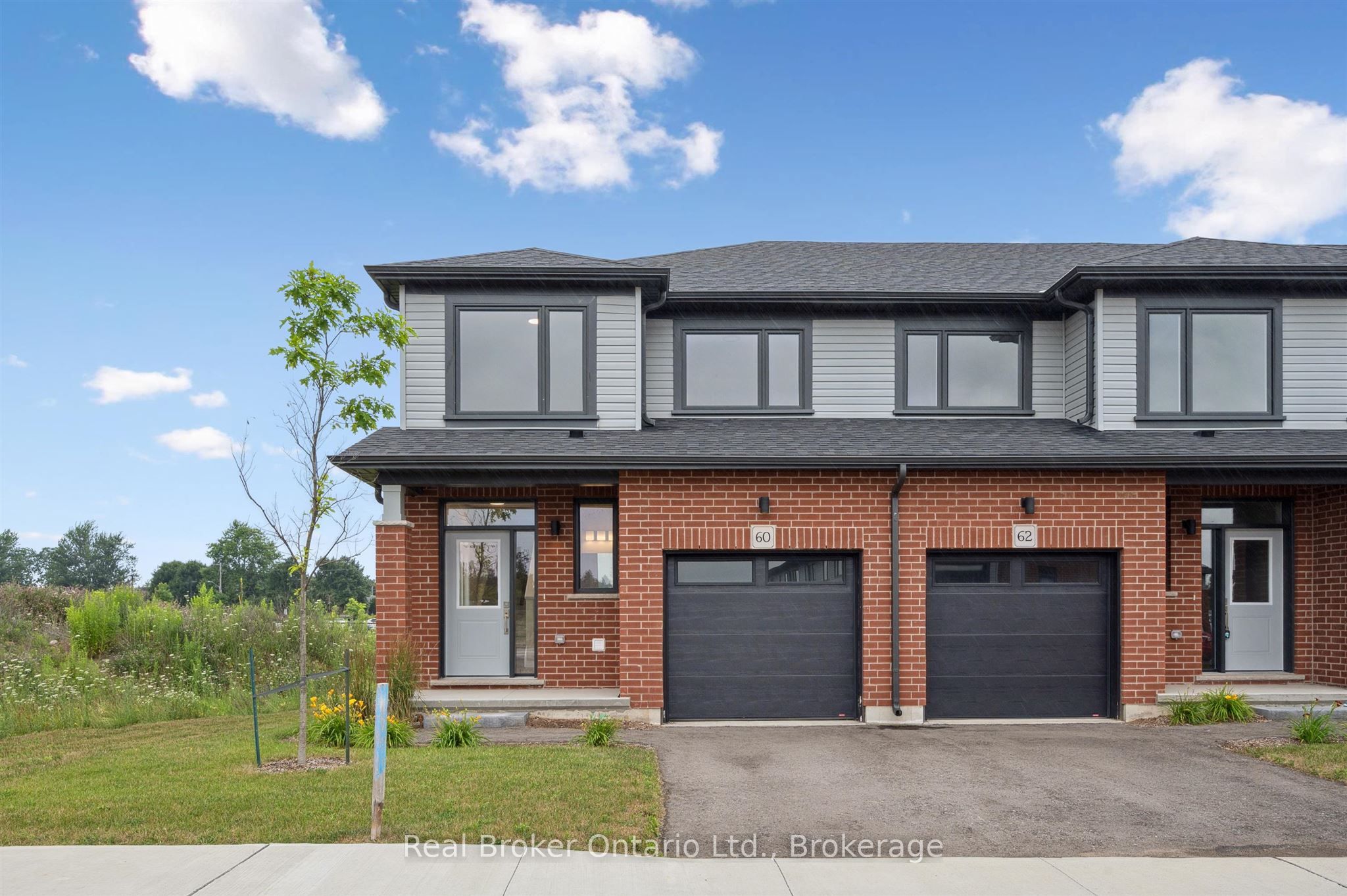 60 Ayr Meadows Crescent, North Dumfries, ON N0B 1E0 photo 2