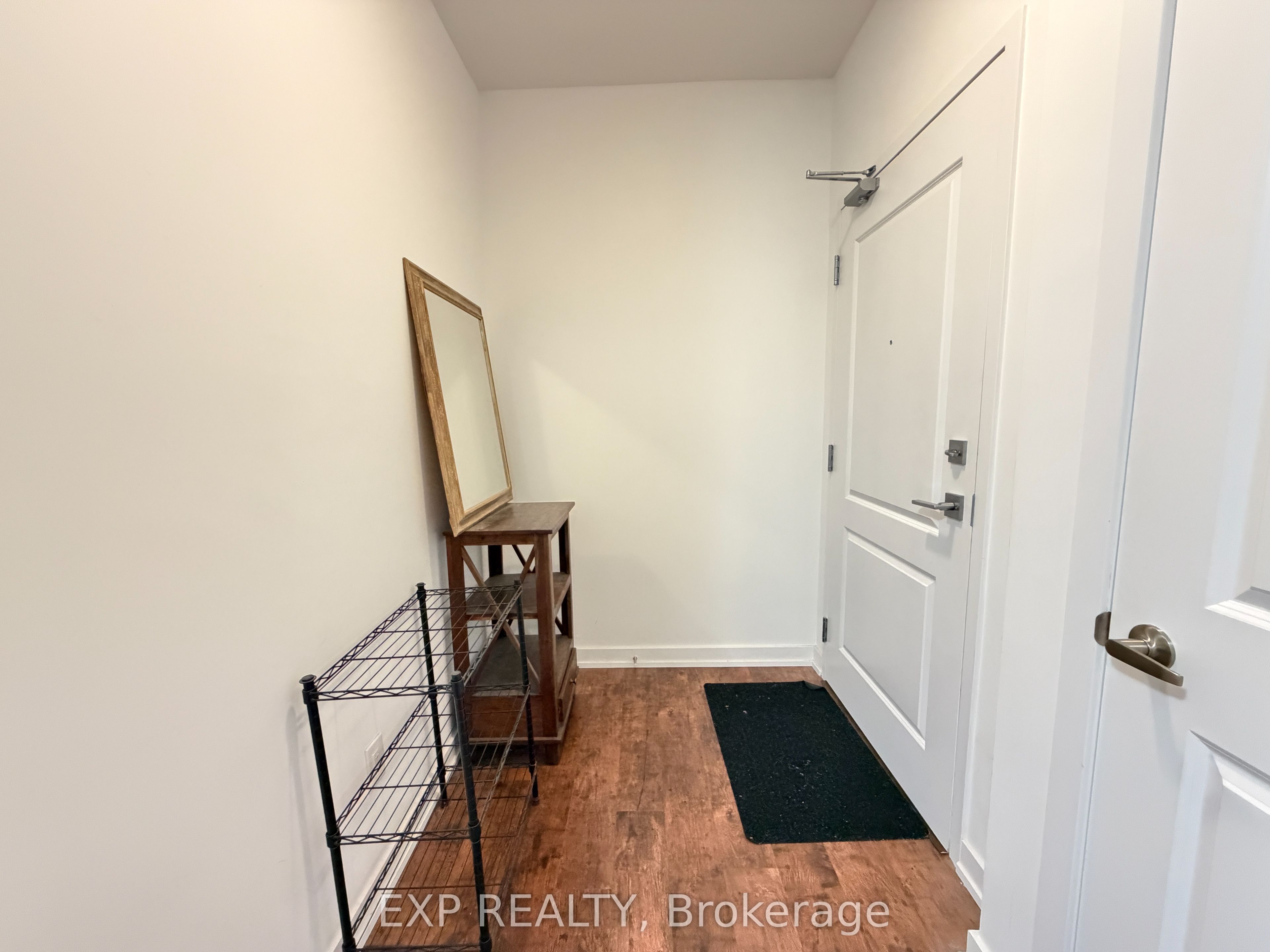 81 Robinson Street 601, Hamilton, ON L8P 0B9