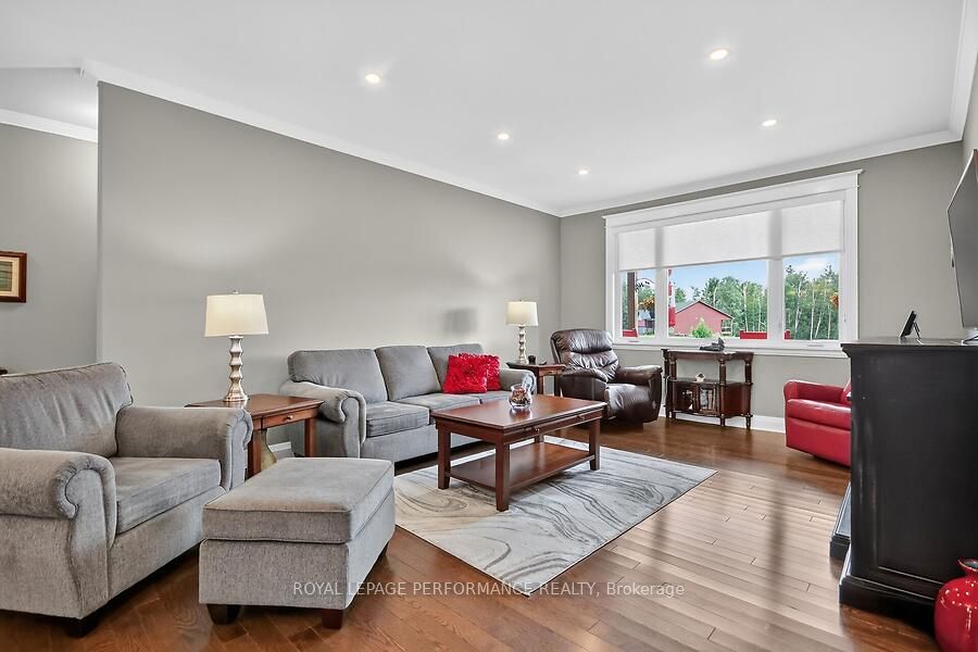118 Stirling Crescent, North Grenville, ON K0G 1J0 photo 4