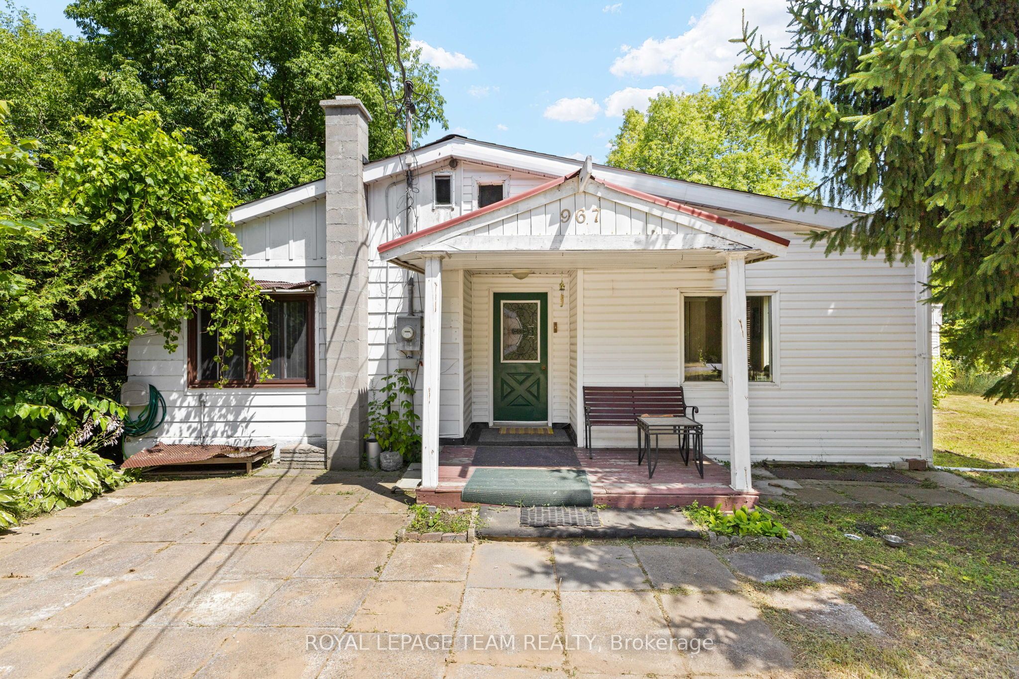 967 West Street W, Orleans - Cumberland and Area, ON K4C 1C6