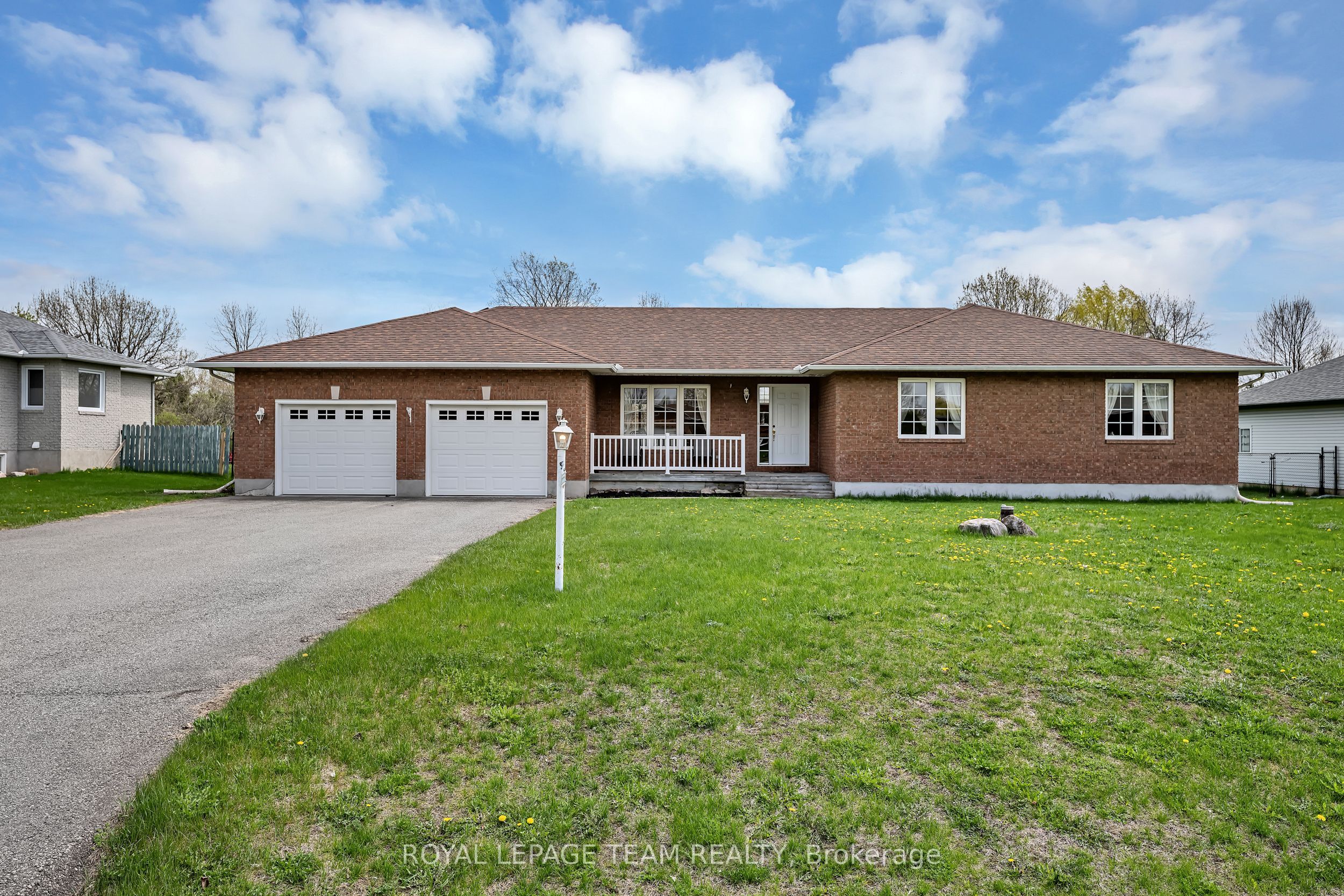 6668 Tommary Drive, Greely - Metcalfe - Osgoode - Vernon and Area, ON K4P 1G8