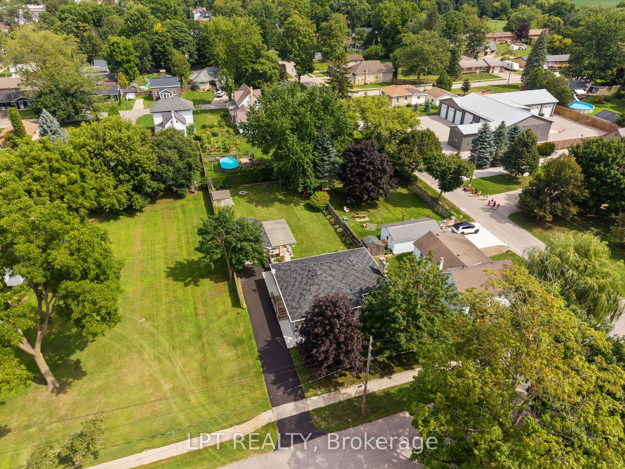 226 Tain Street, North Middlesex, ON N0M 2K0 photo 5