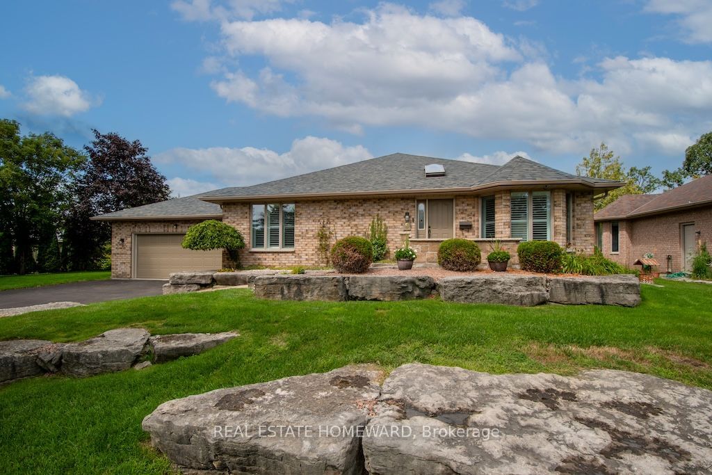 8 Island Bay Drive, Kawartha Lakes, ON K0M 1A0