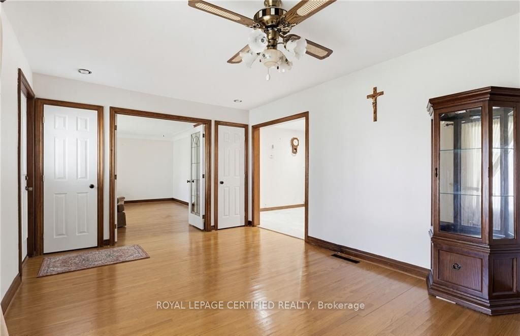 84 Homeside Avenue, Hamilton, ON L8G 3H1 photo 4