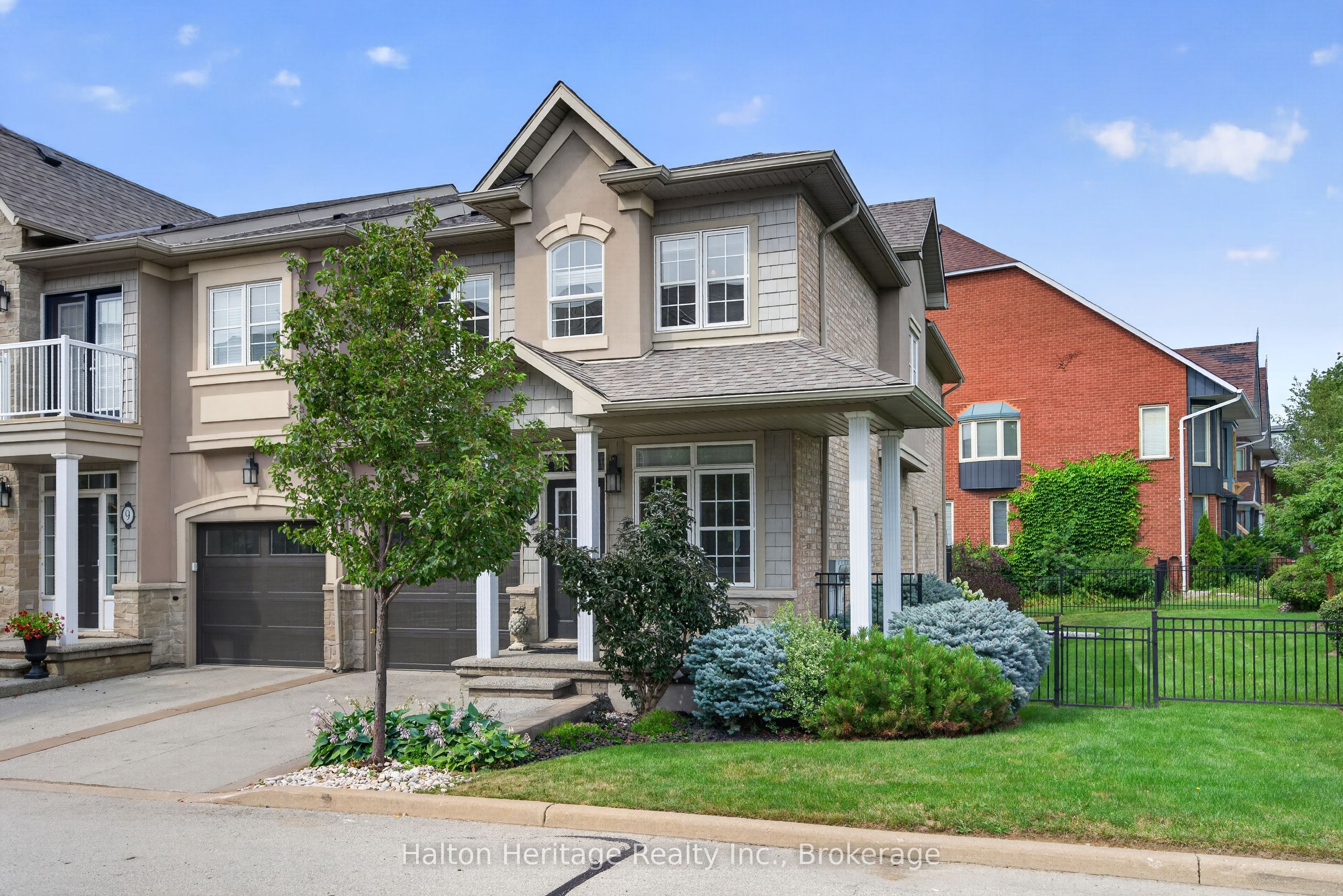 31 Sunvale Place 8, Hamilton, ON L8E 4Z6 photo 3