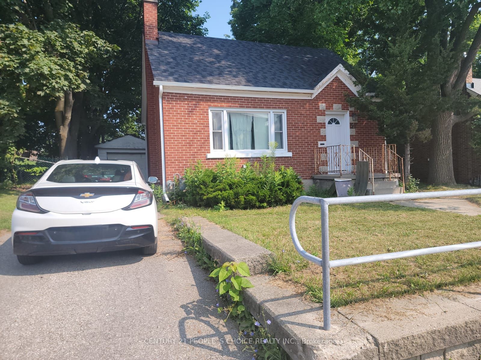 52 Columbia Street W, Waterloo, ON N2L 3K5