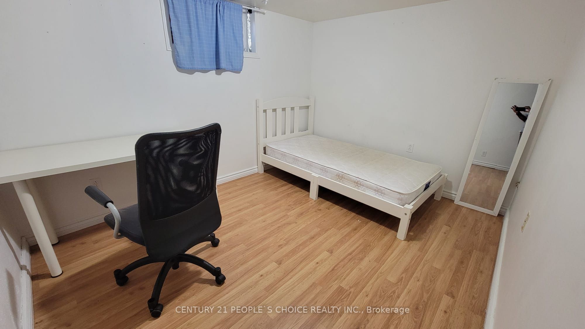 52 Columbia Street W, Waterloo, ON N2L 3K5 photo 5