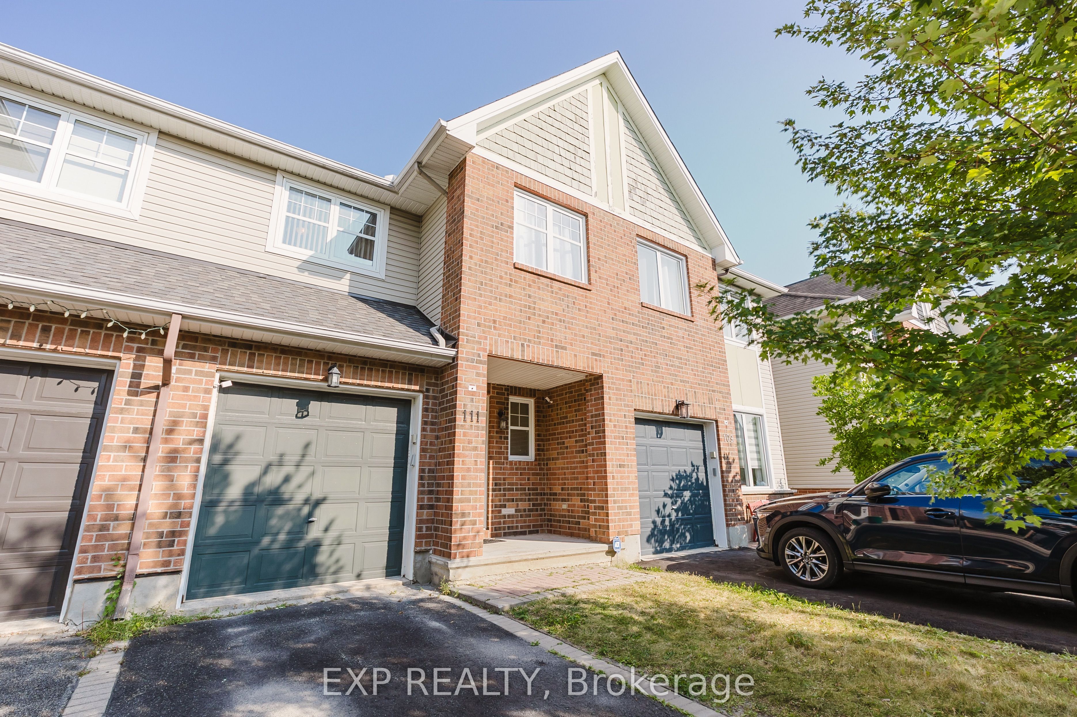 111 Whetstone Crescent, Barrhaven, ON K2G 7C3