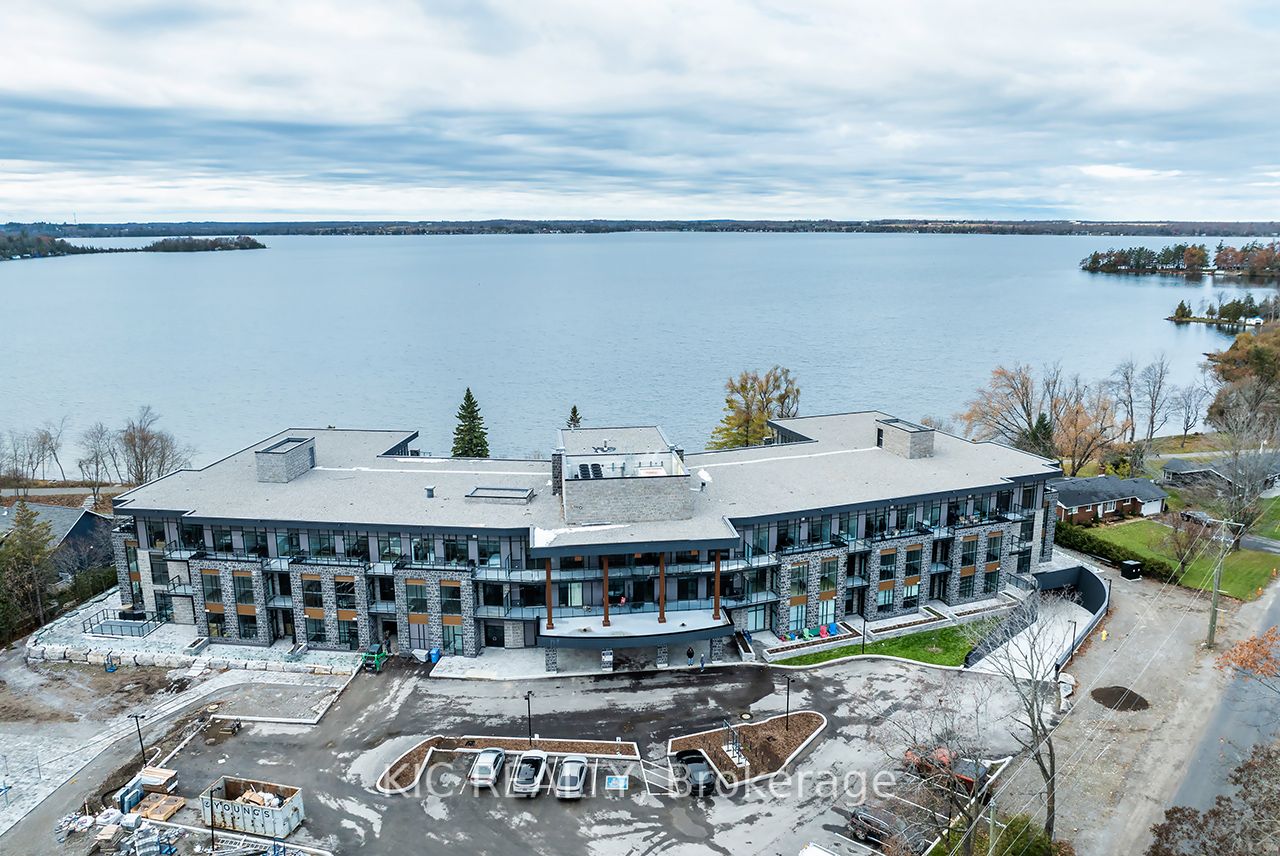 99 Louisa Street 302, Kawartha Lakes, ON K0M 1N0 photo 4