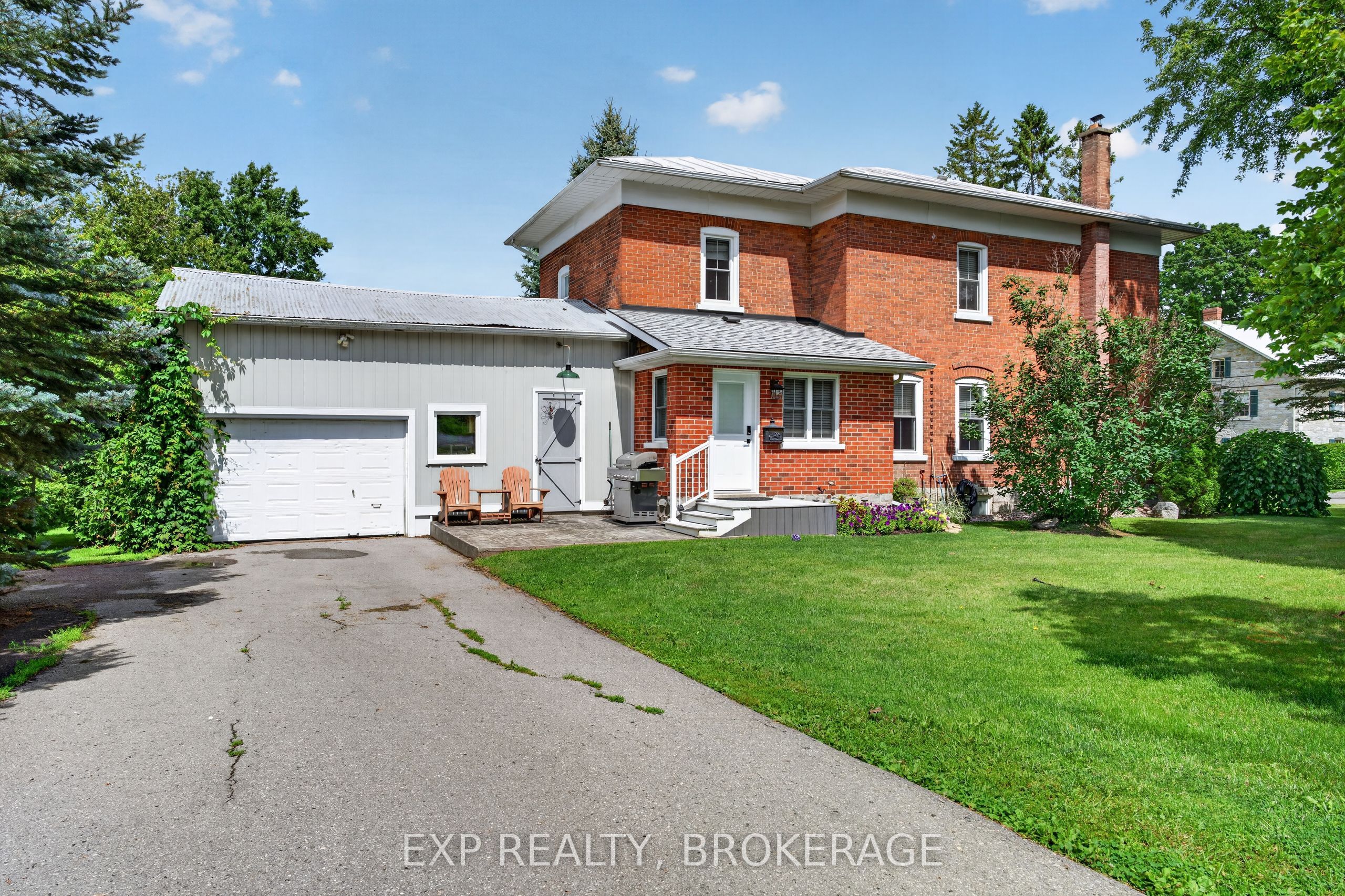 13 ALFRED Street, Greater Napanee, ON K7R 3H8 photo 3