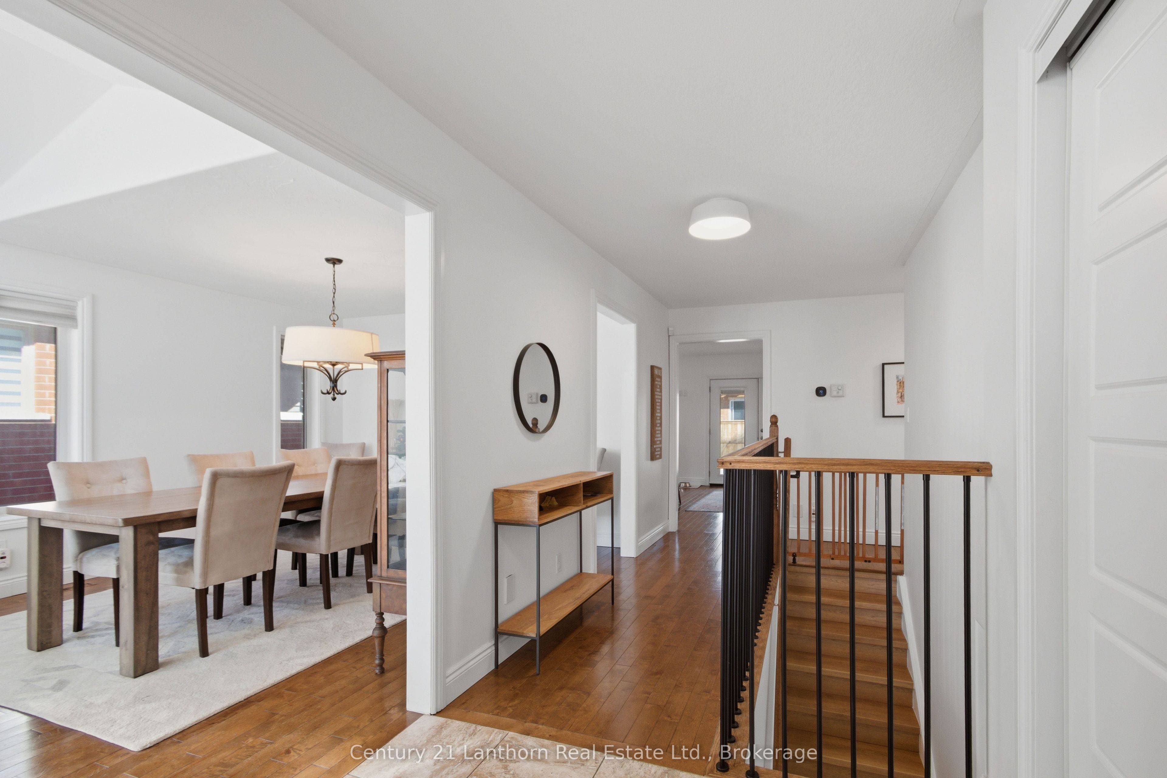 28 Hickory Grove, Belleville, ON K8N 5Y1 photo 3