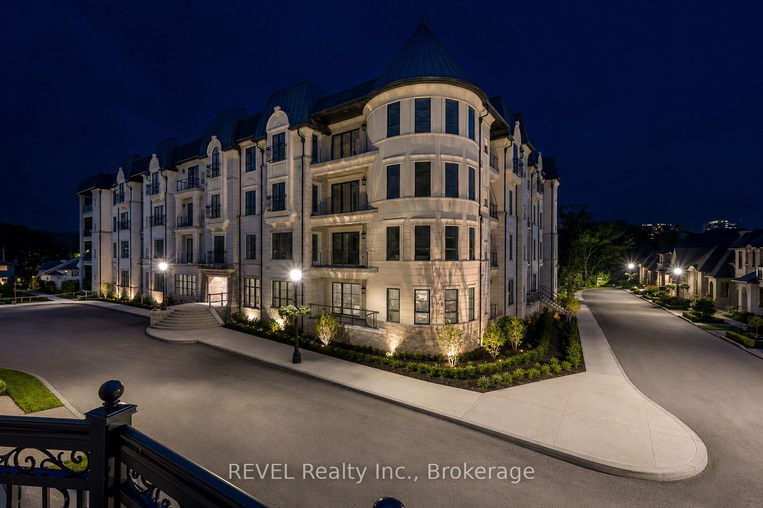 2 Arbourvale Common 410, St. Catharines, ON L2T 2Z9 photo 2