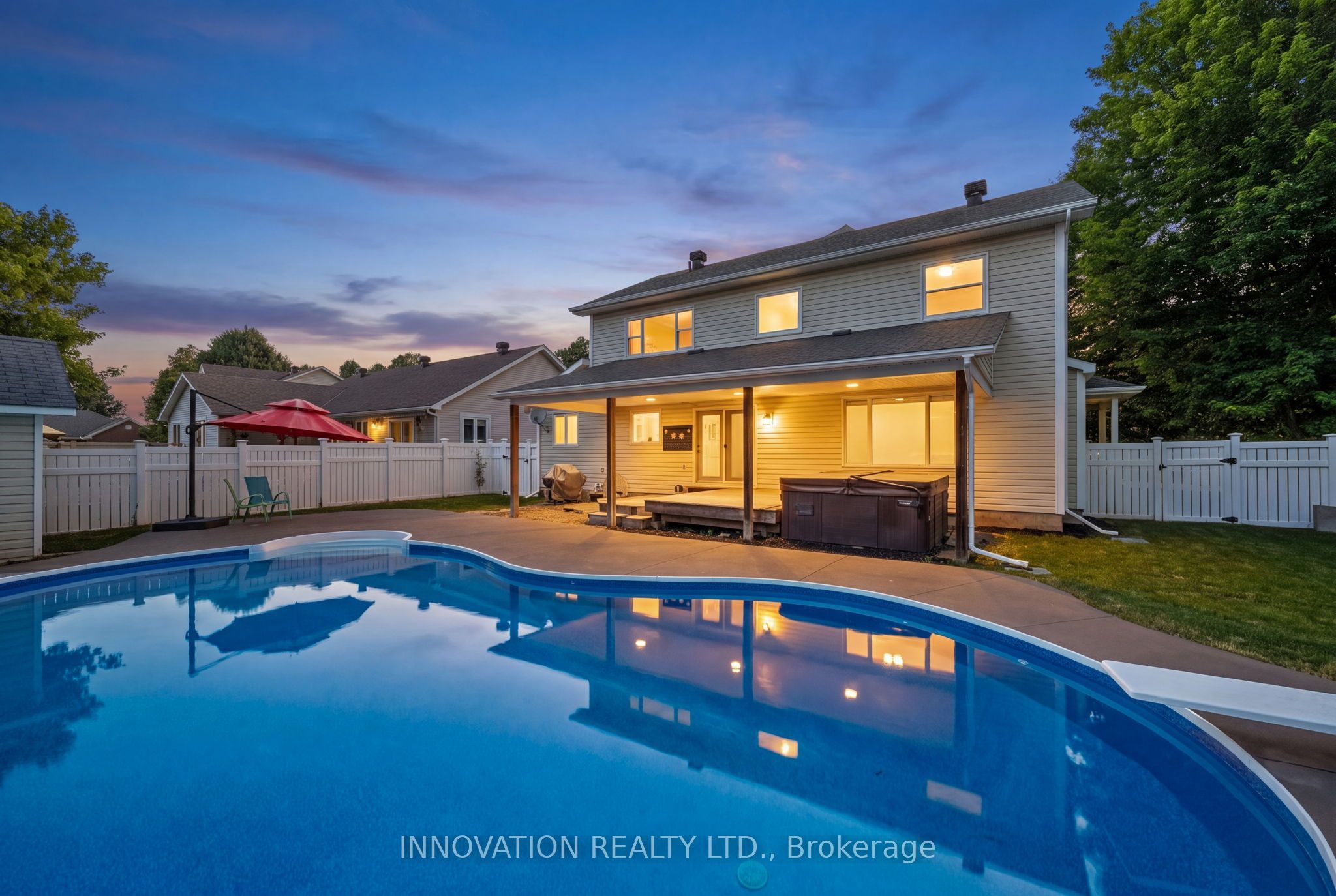 9 Mary Hill Crescent, Stittsville - Munster - Richmond, ON K0A 2Z0 photo 2