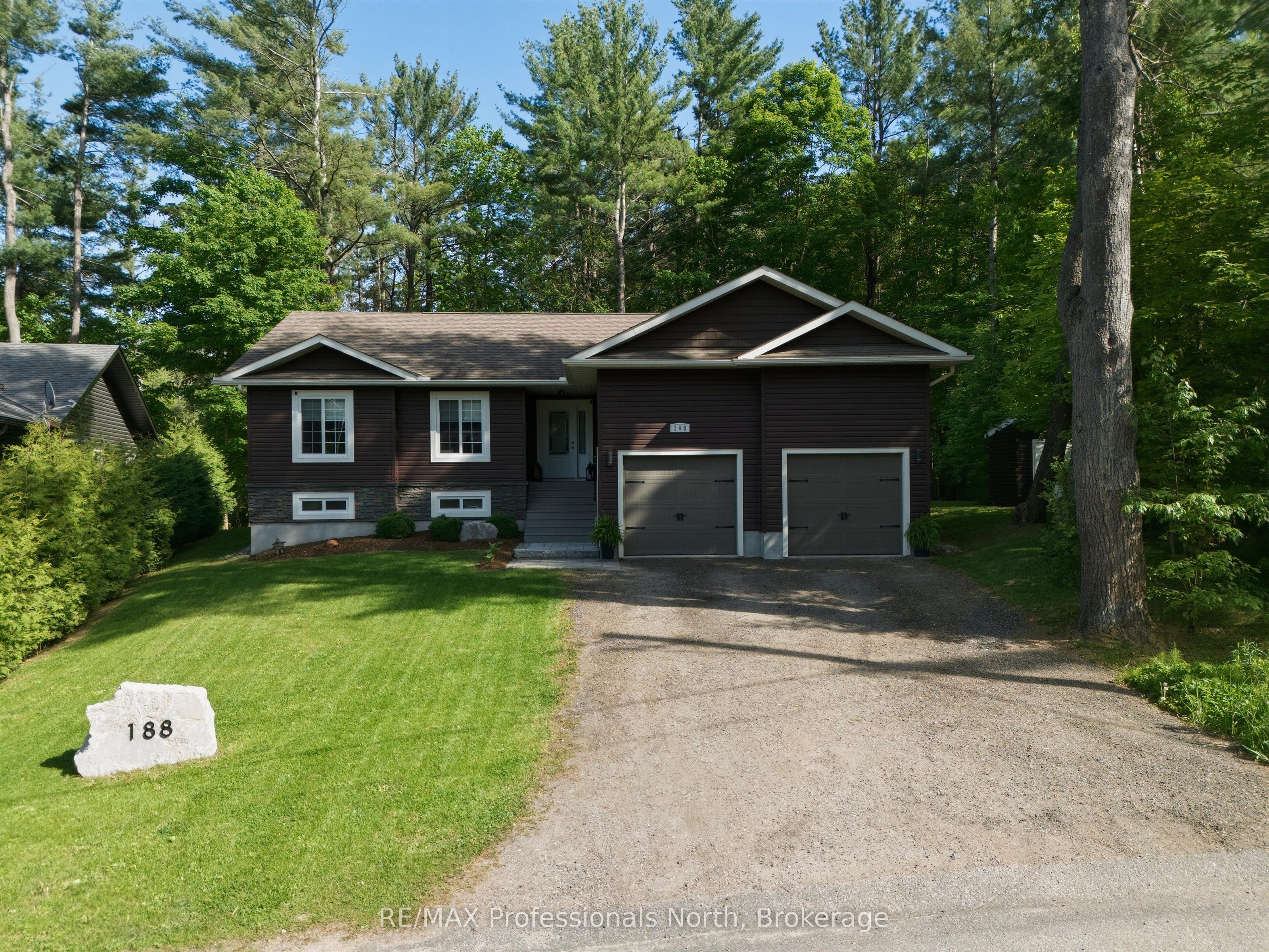 188 Vel-Dor Crescent, Bracebridge, ON P1L 1J4 photo 3