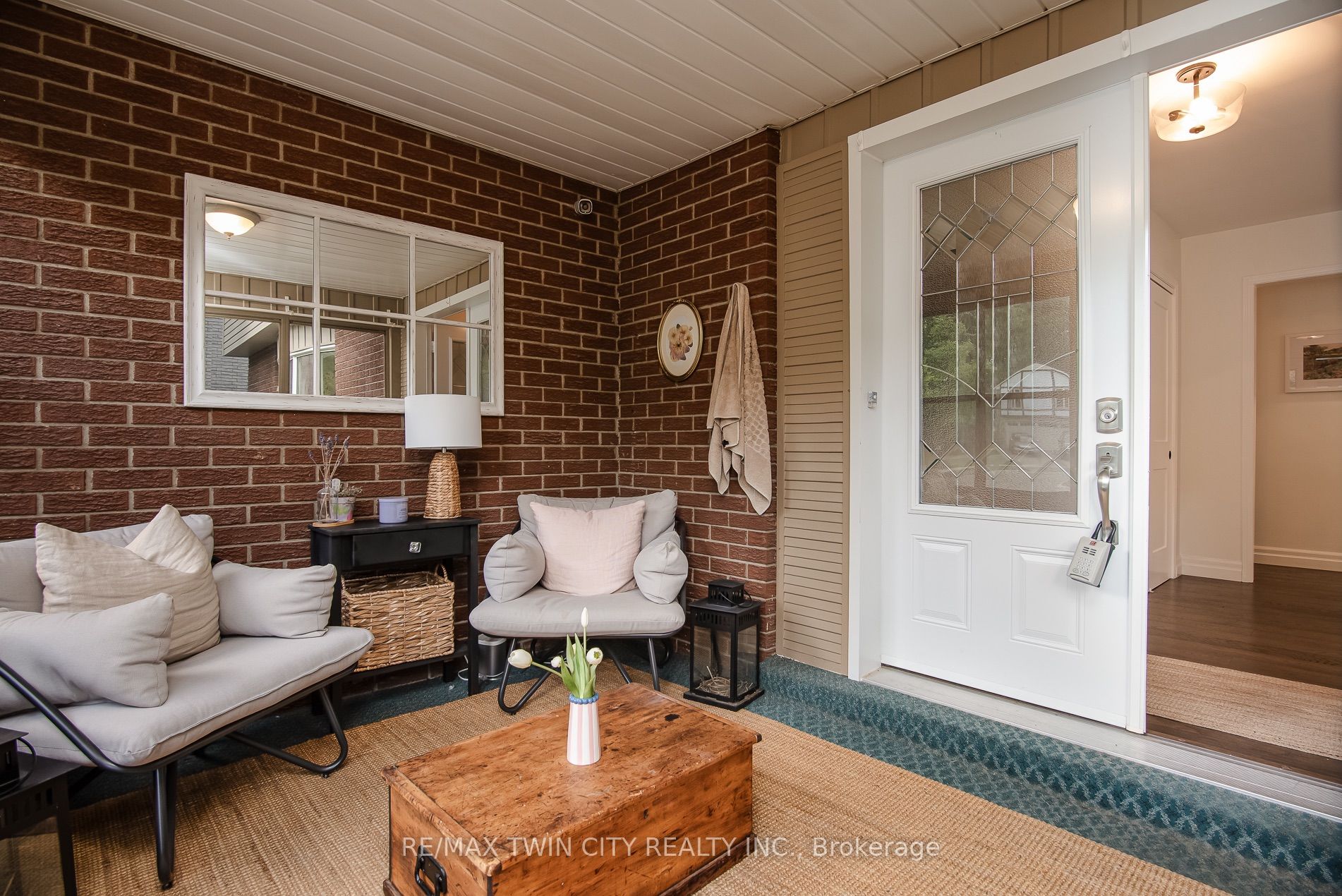 51 Murrayhill Court, Kitchener, ON N2E 1N8 photo 4