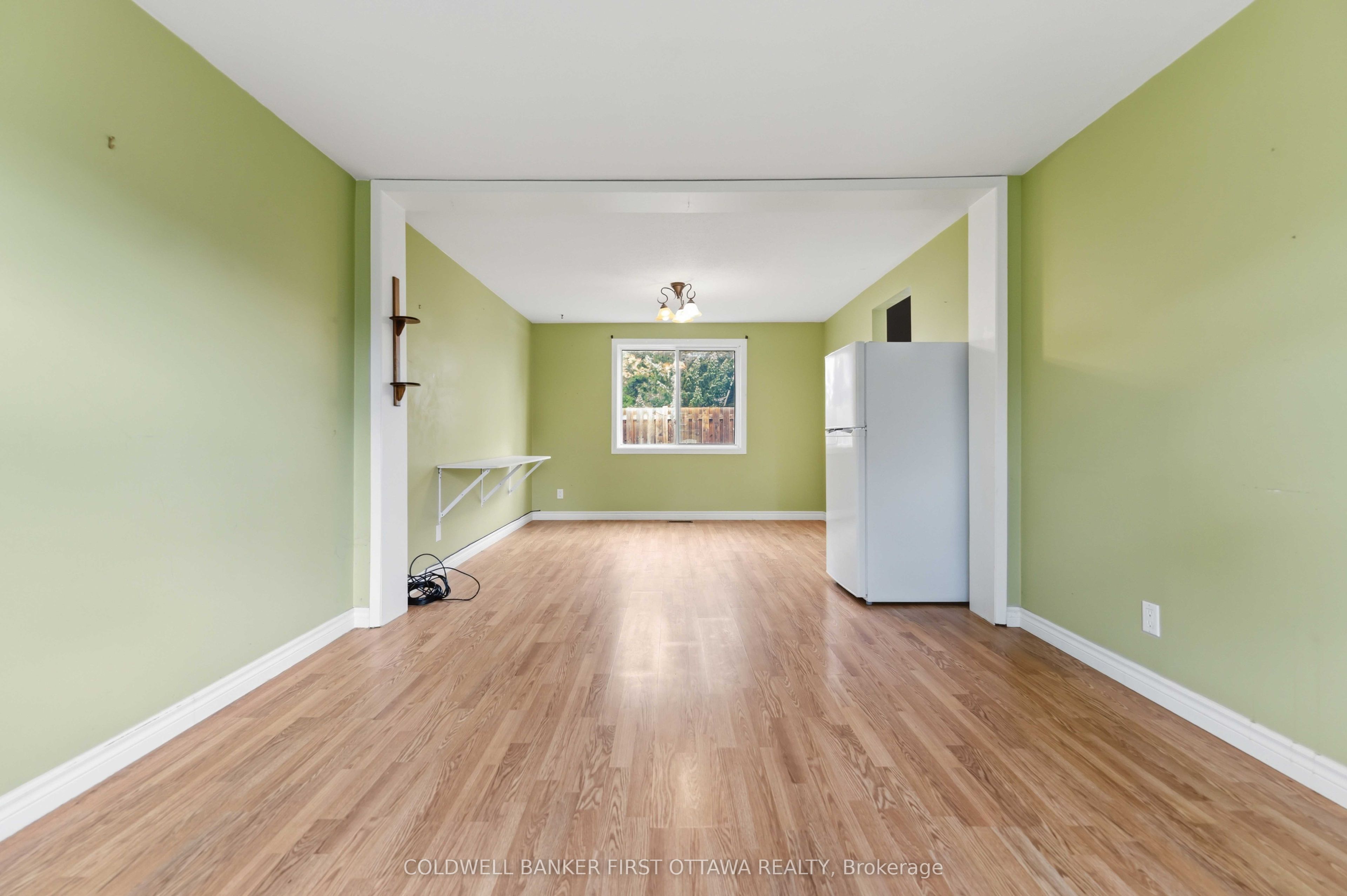 1532 Beaverpond Drive A, Cyrville - Carson Grove - Pineview, ON K1B 3R9 photo 5