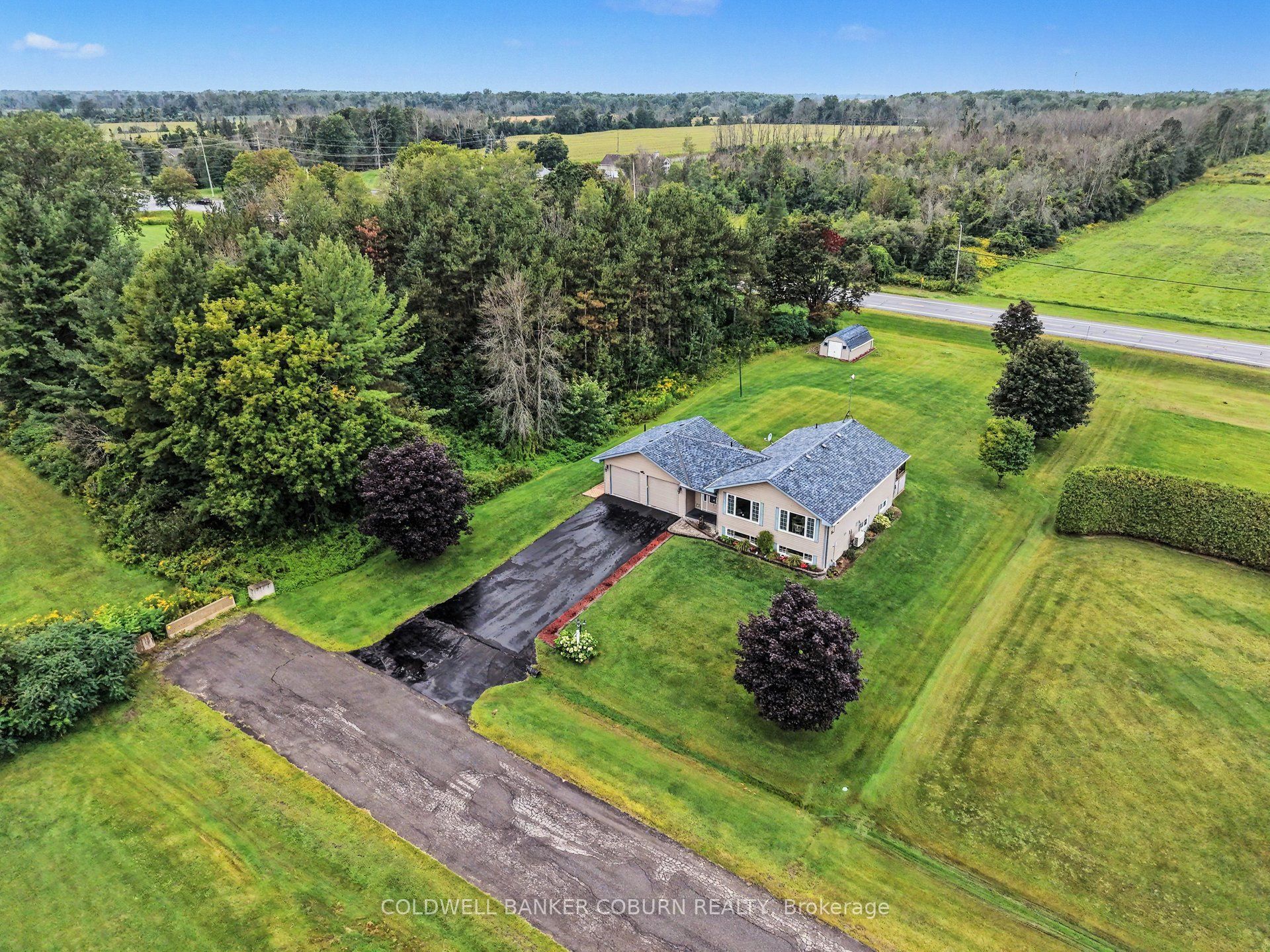 11711 Breezewood Avenue, South Dundas, ON K0C 1X0 photo 4