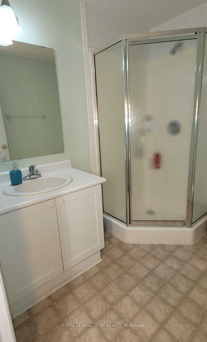 91 Scout Street, Carlington - Central Park, ON K2C 4C9 photo 4