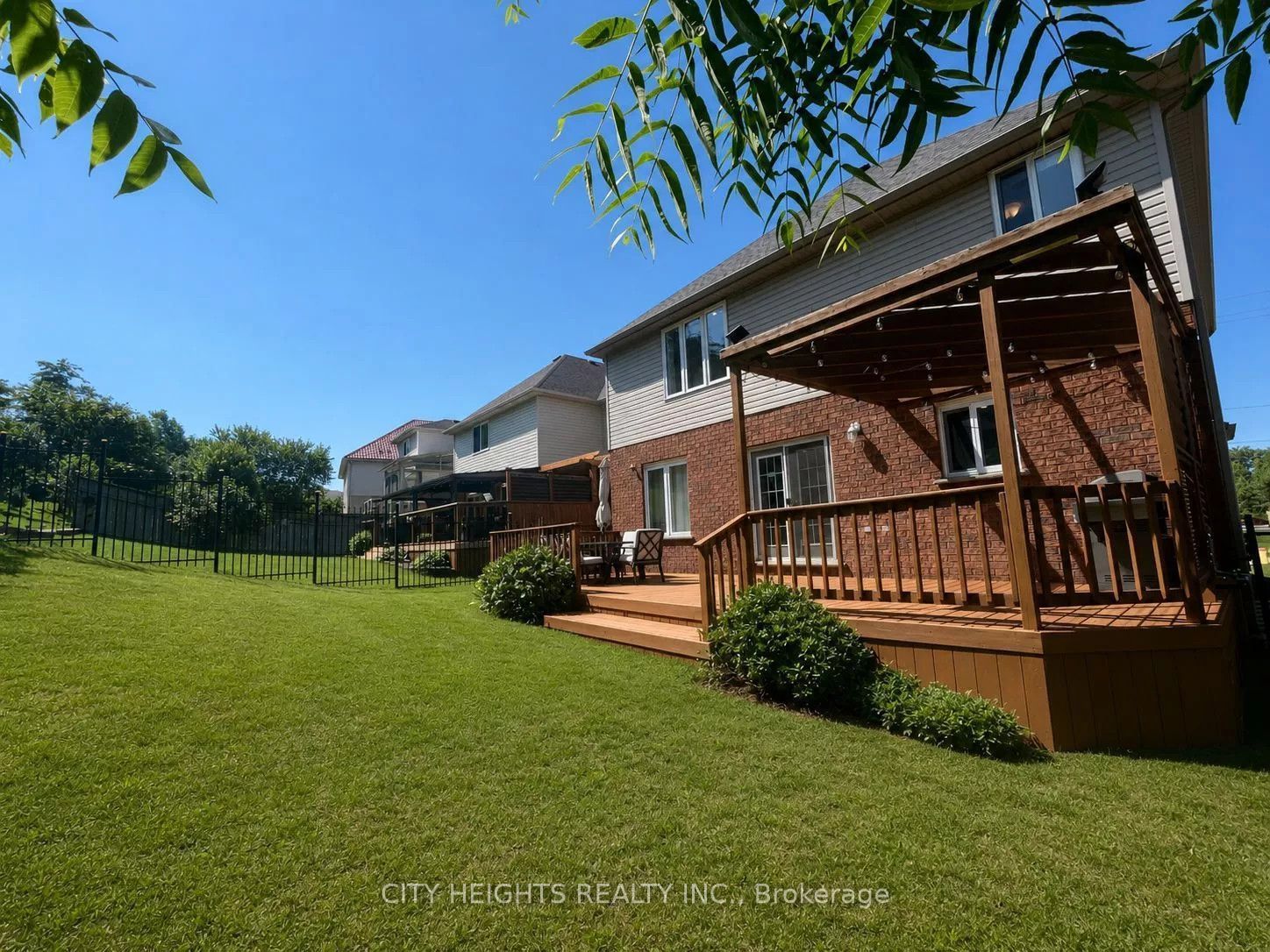 70 Doon Mills Drive, Kitchener, ON N2P 2S3 photo 4