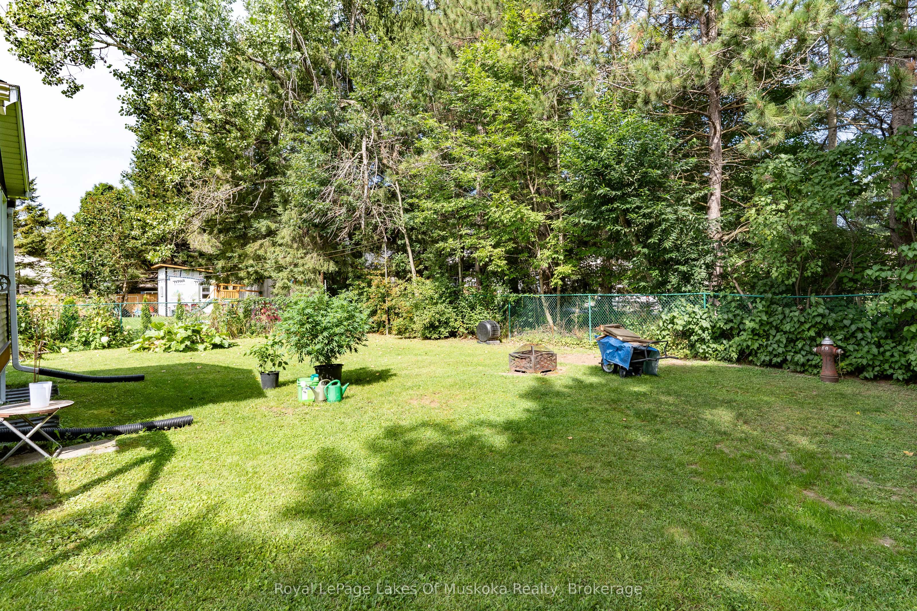 20 Sander Drive, Bracebridge, ON P1L 1K6 photo 4