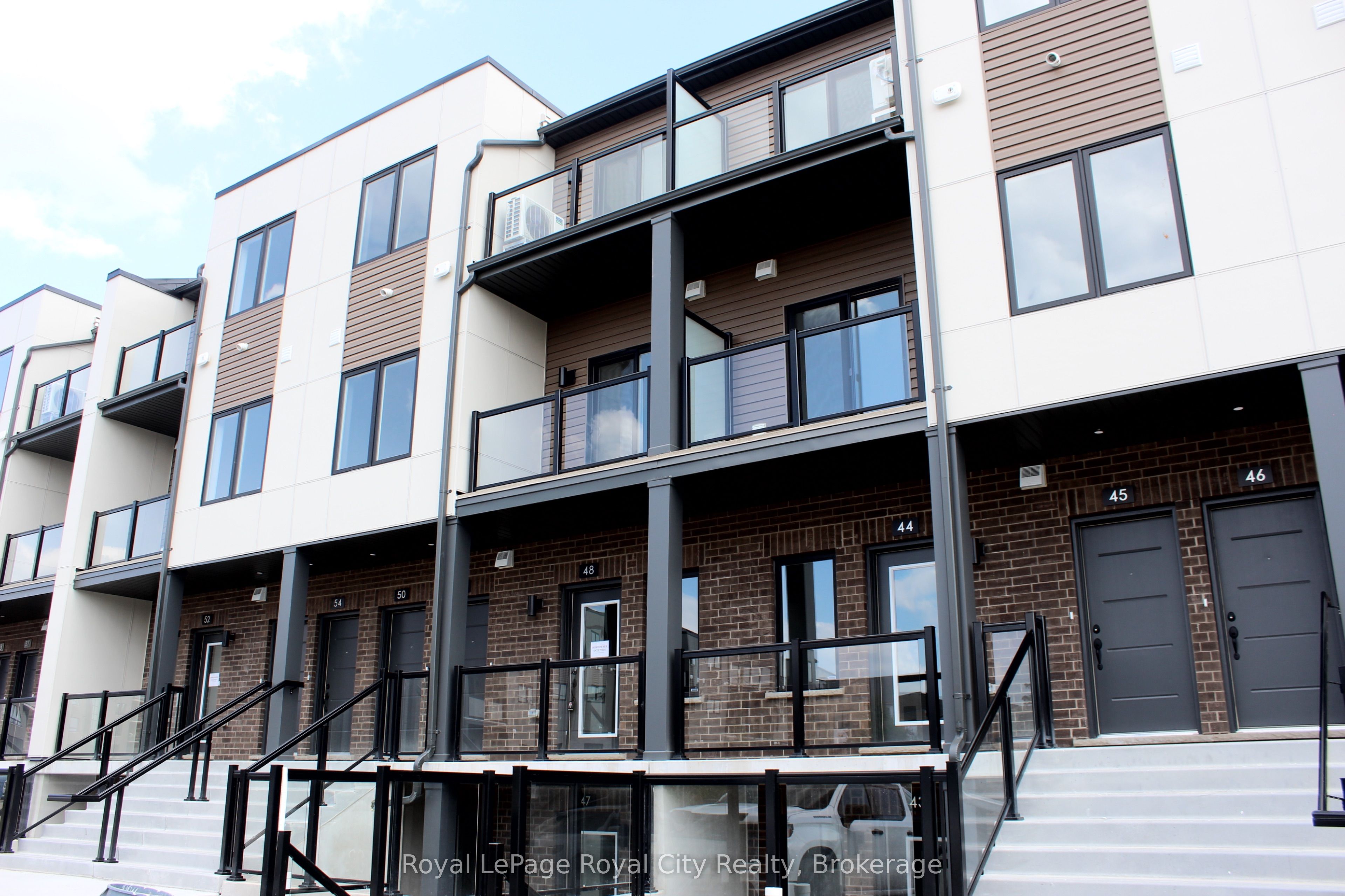 42 Lowes Road W 48, Guelph, ON N1G 0H6