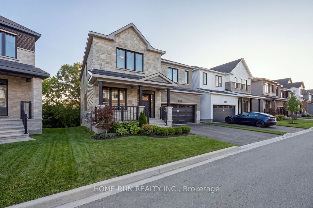 359 Vibert Douglas Drive, Kanata, ON K2W 0M4 photo 3