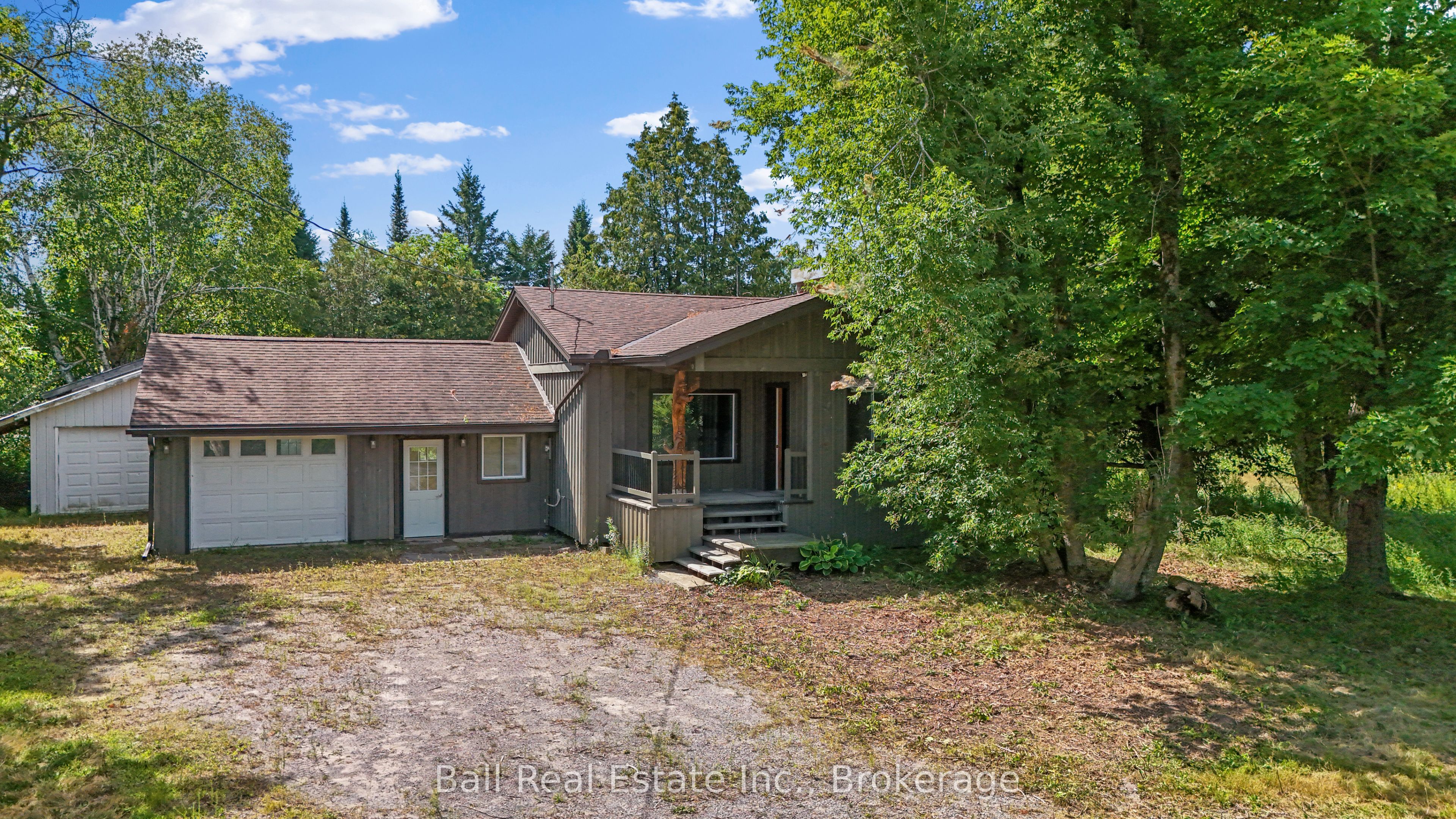 2101 County Rd 6 Road, Douro-Dummer, ON K0L 2H0