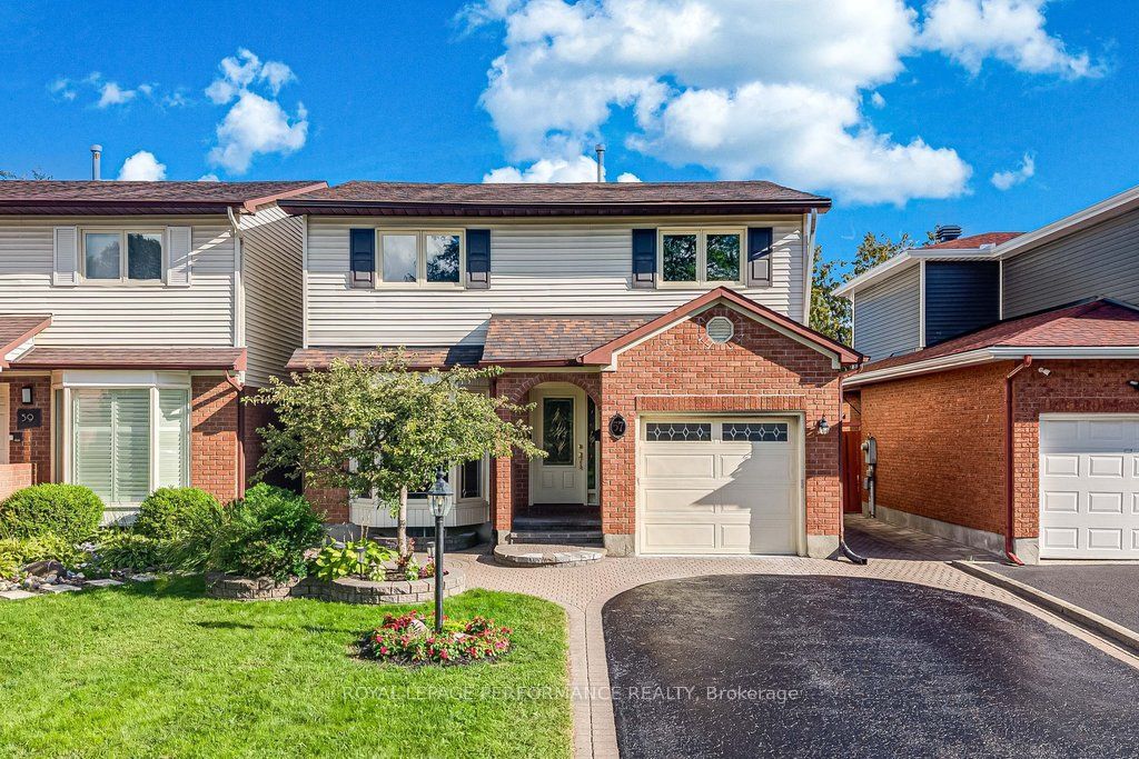 57 Paula Crescent, South of Baseline to Knoxdale, ON K2H 8Y8