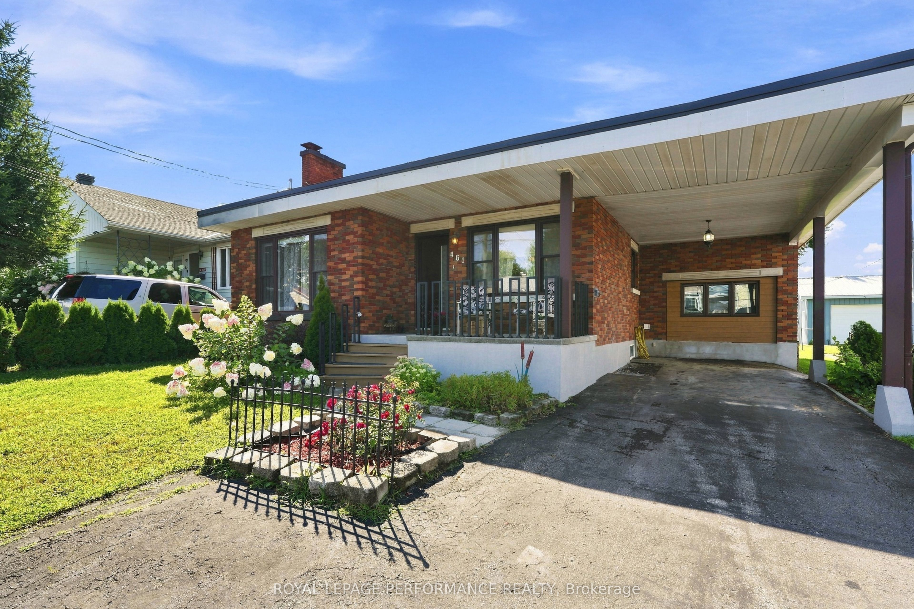 464 Laurier Street, Hawkesbury, ON K6A 2A6 photo 3