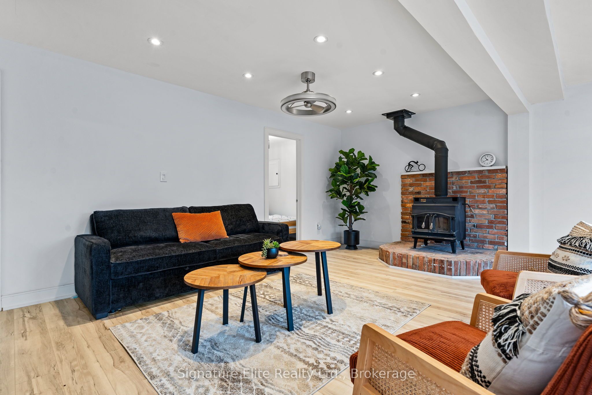 1077 Nystedt Lane, Minden Hills, ON K0M 2A1 photo 3