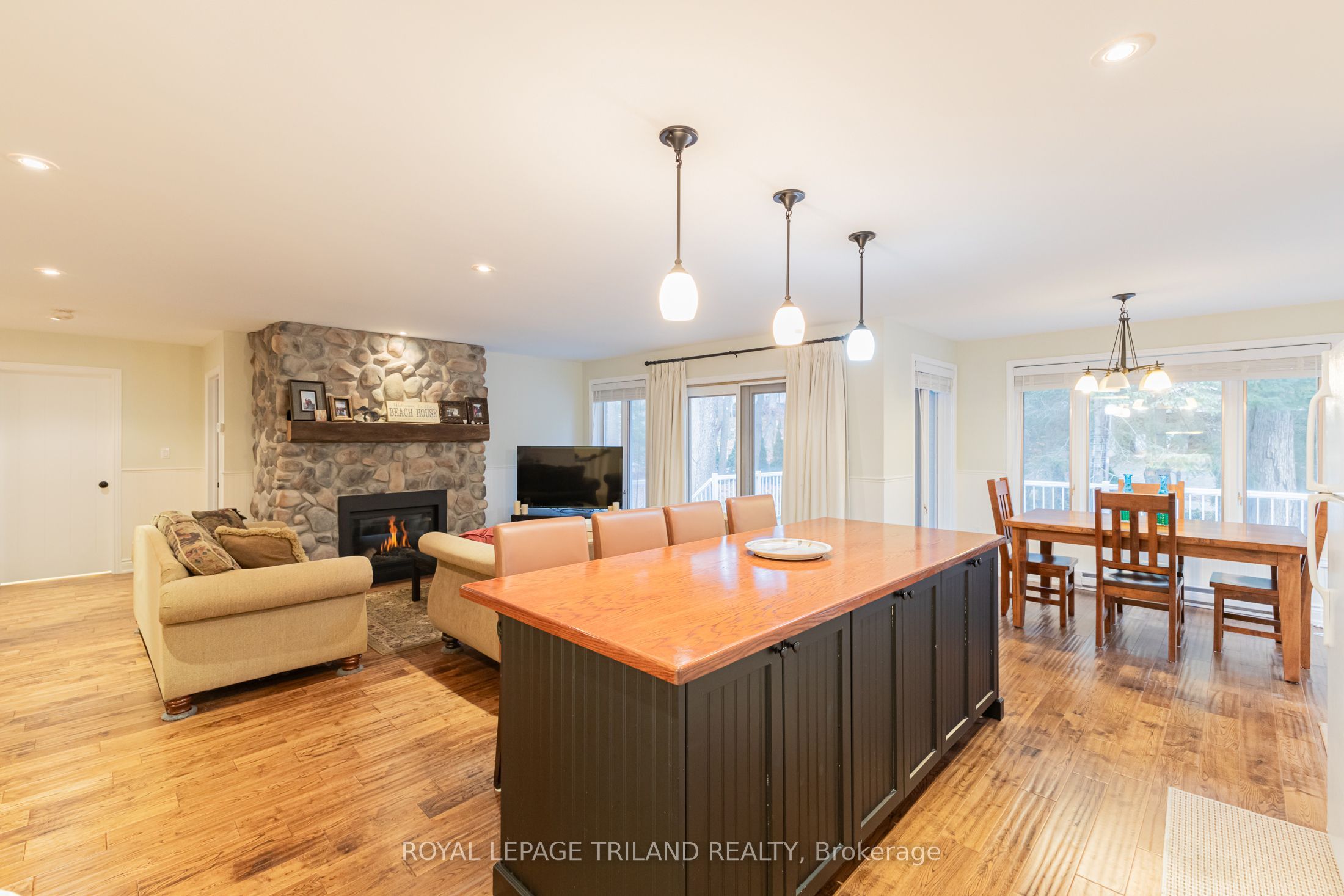 33 Forest Avenue, South Huron, ON N0M 1T0 photo 3