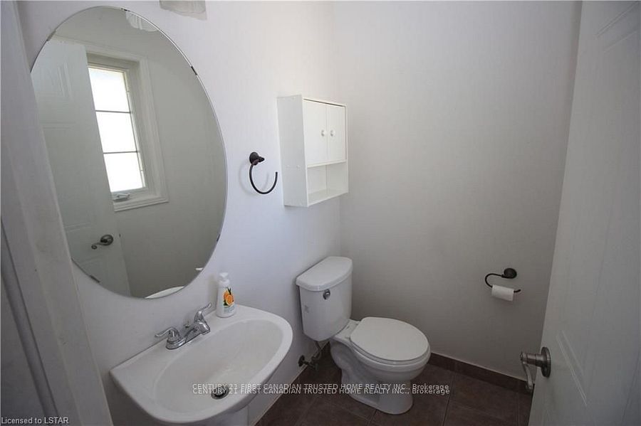 199 Emerald Road, London South, ON N6B 2V3 photo 4
